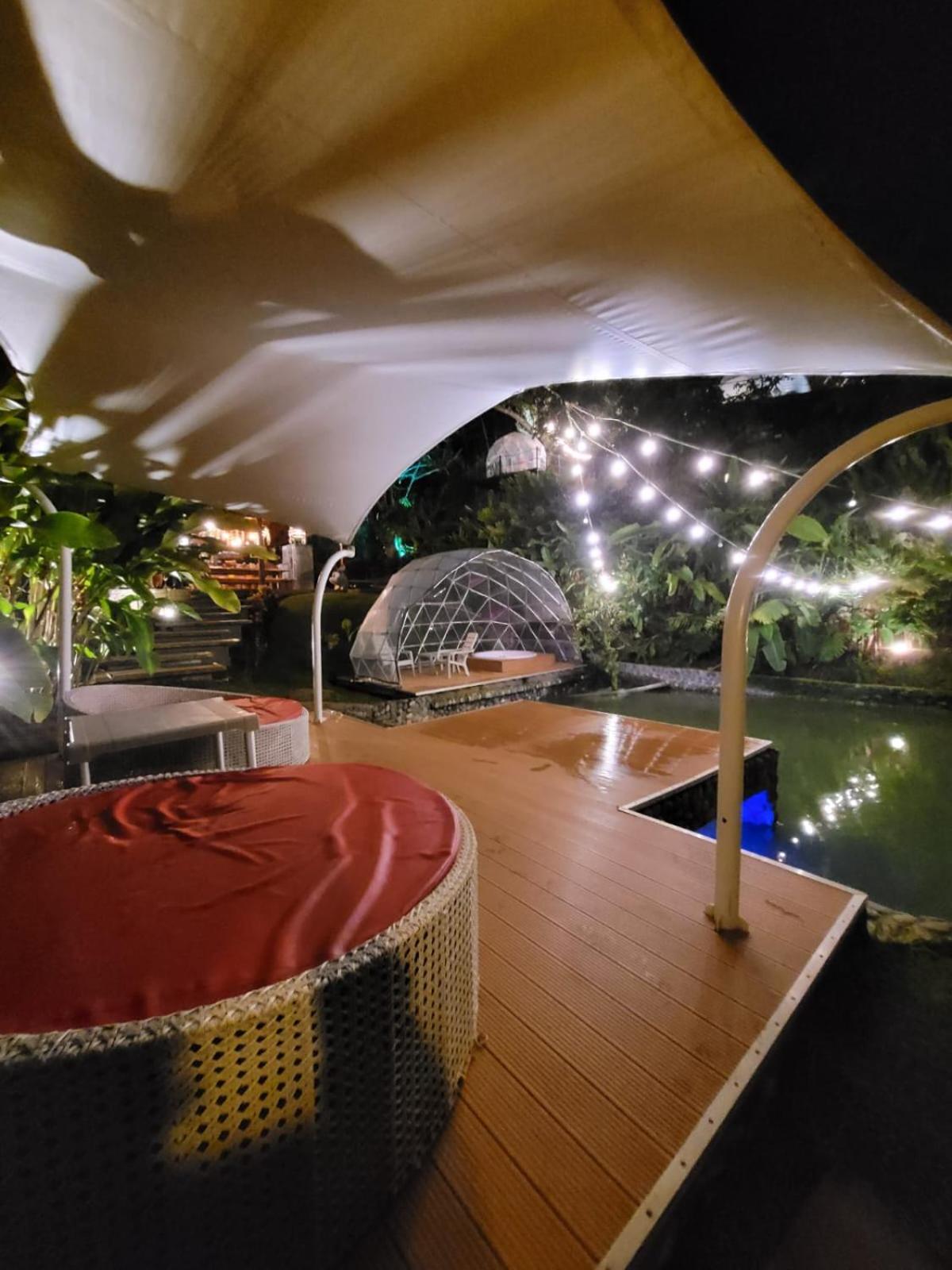 Glamping Villa Luces