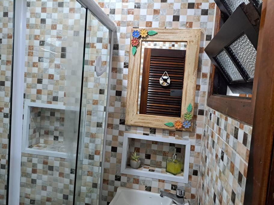 Chalé rústico a poucos metros da praia de Lagoinha