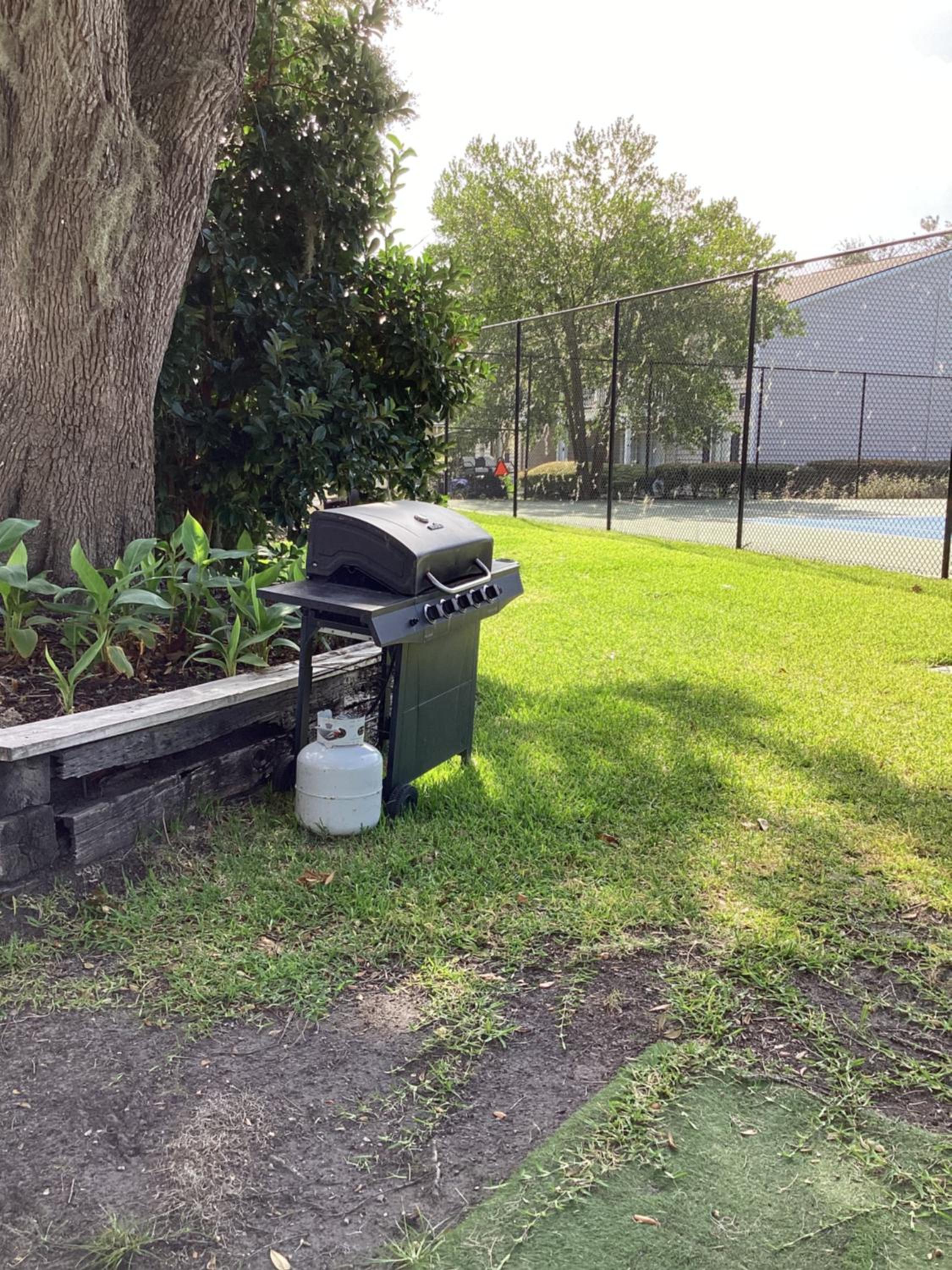 W13 Spectacular 2 BR, 2 BA ground level with lake view in Ocean Walk