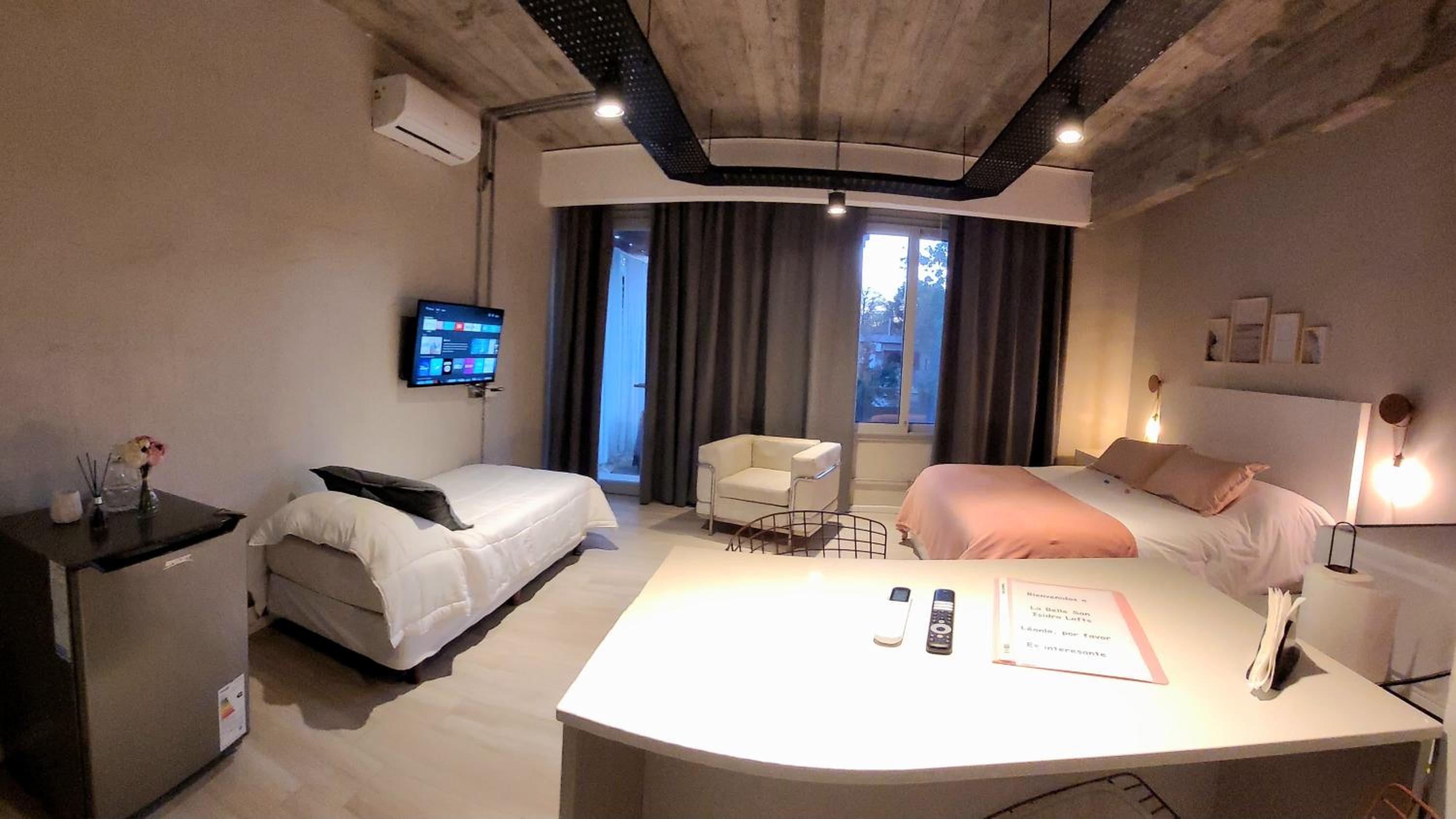La Belle San Isidro Lofts