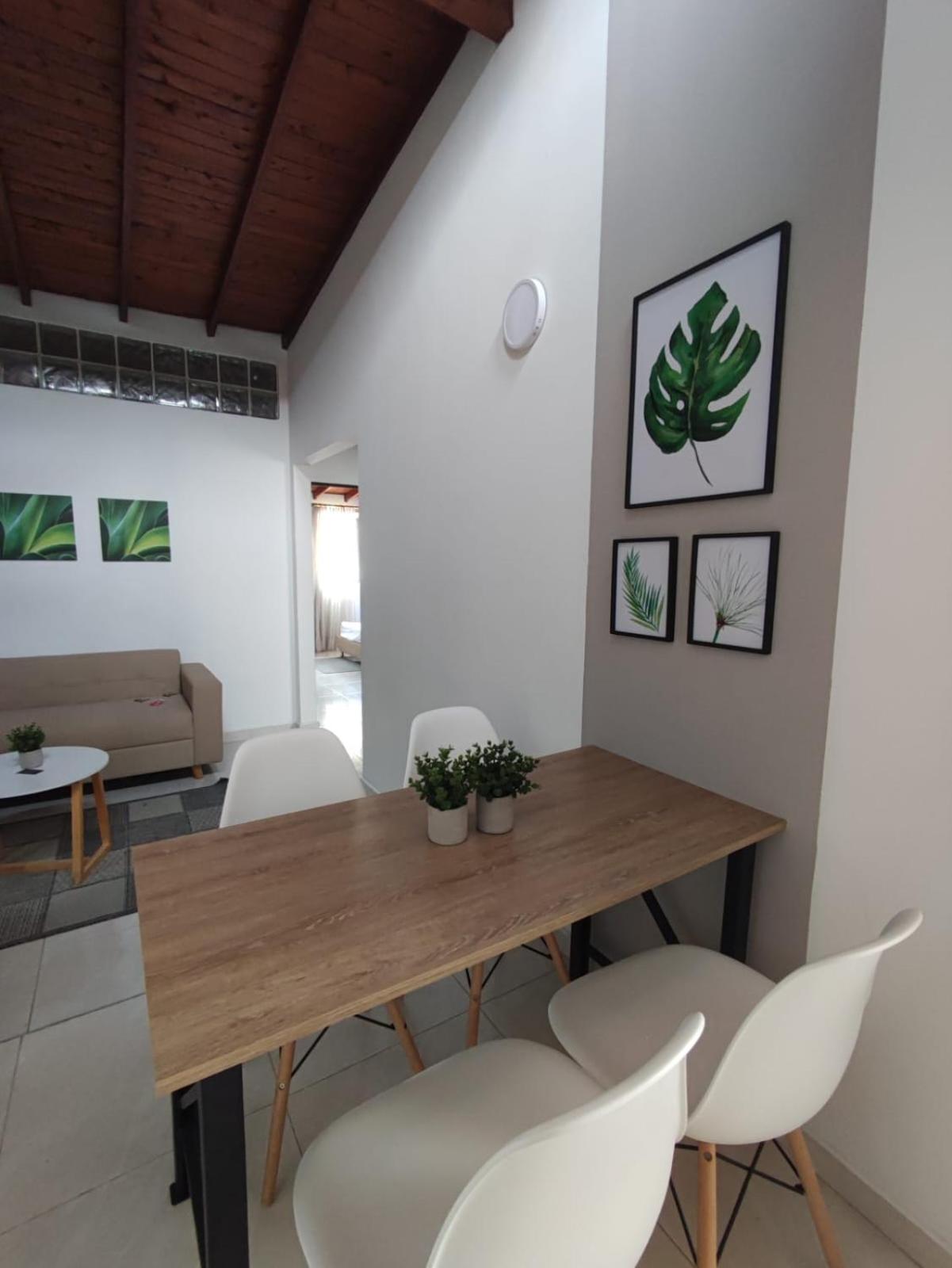 Apartamento 3 Habitaciones, Excelente ubicación a 2 minutos de la estación del metro