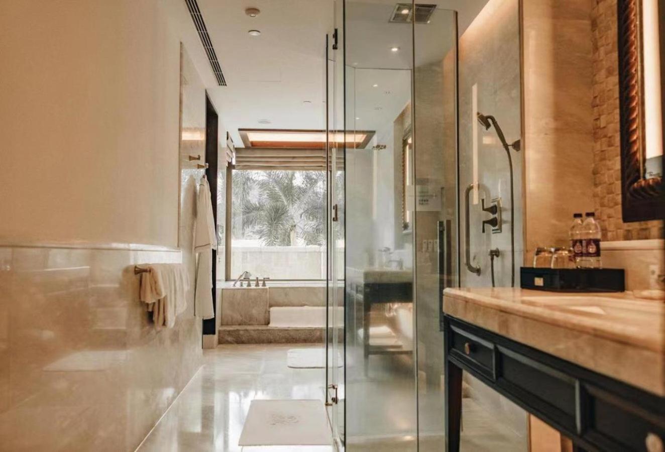 The St. Regis Sanya Yalong Bay Resort 34