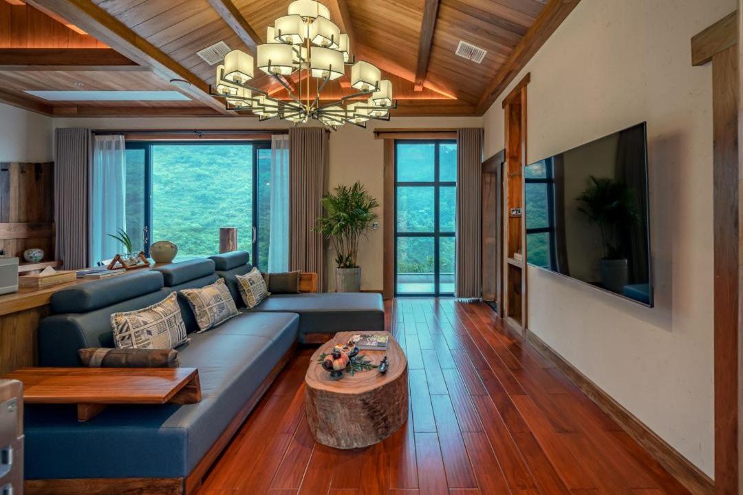Homestead Hideaway
