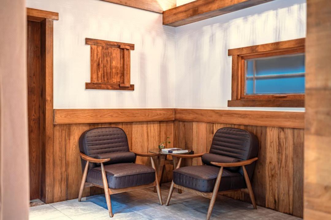 Homestead Hideaway