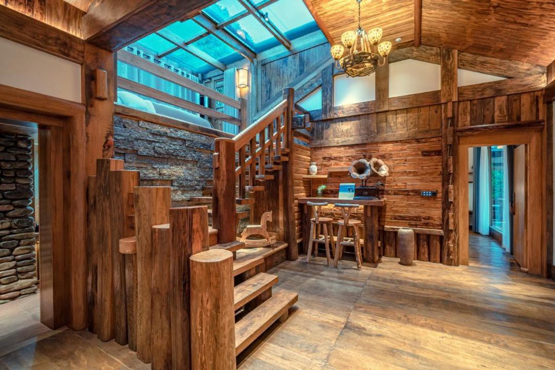 Homestead Hideaway