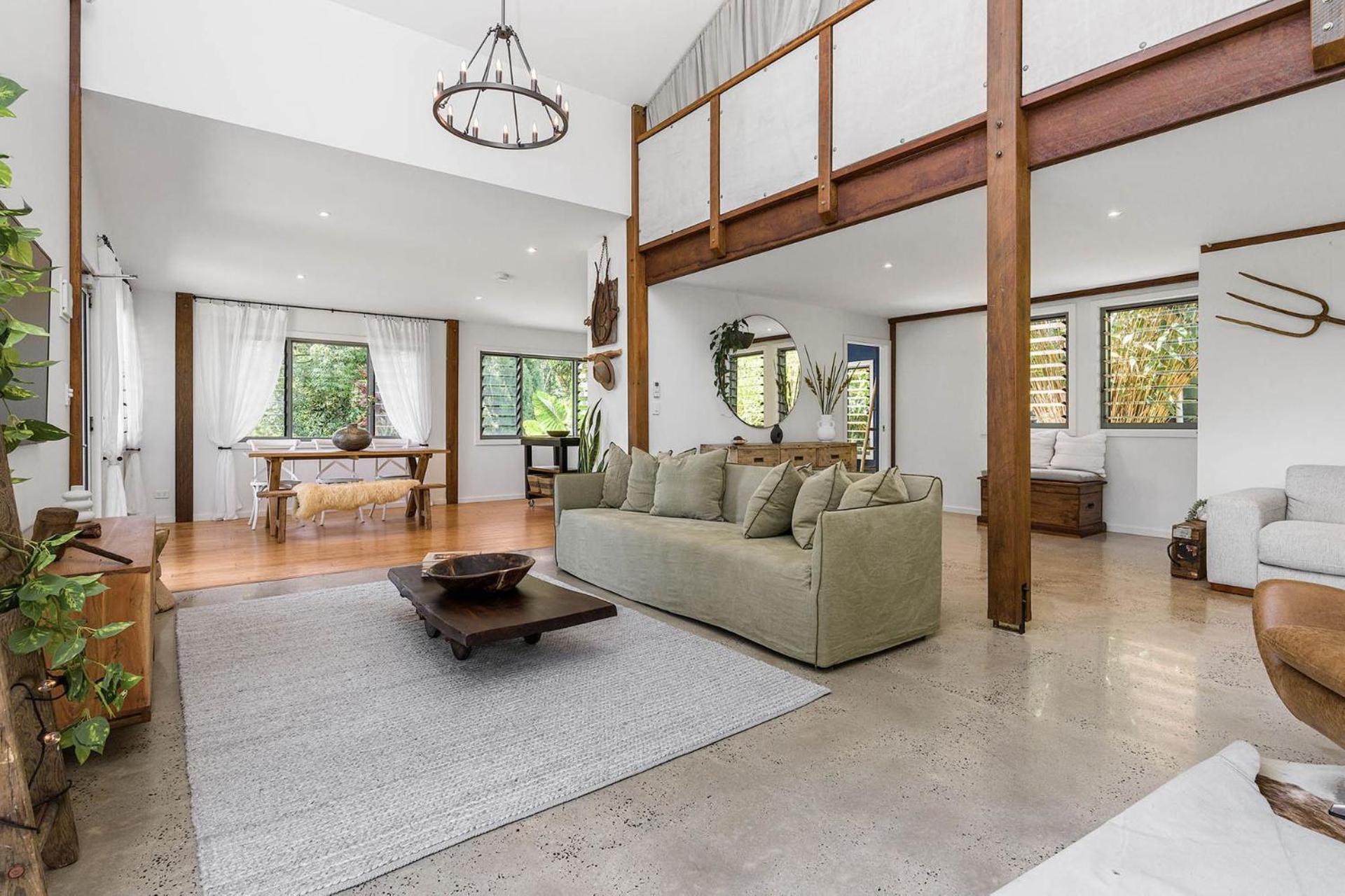 A Perfect Stay - The Barn Door
