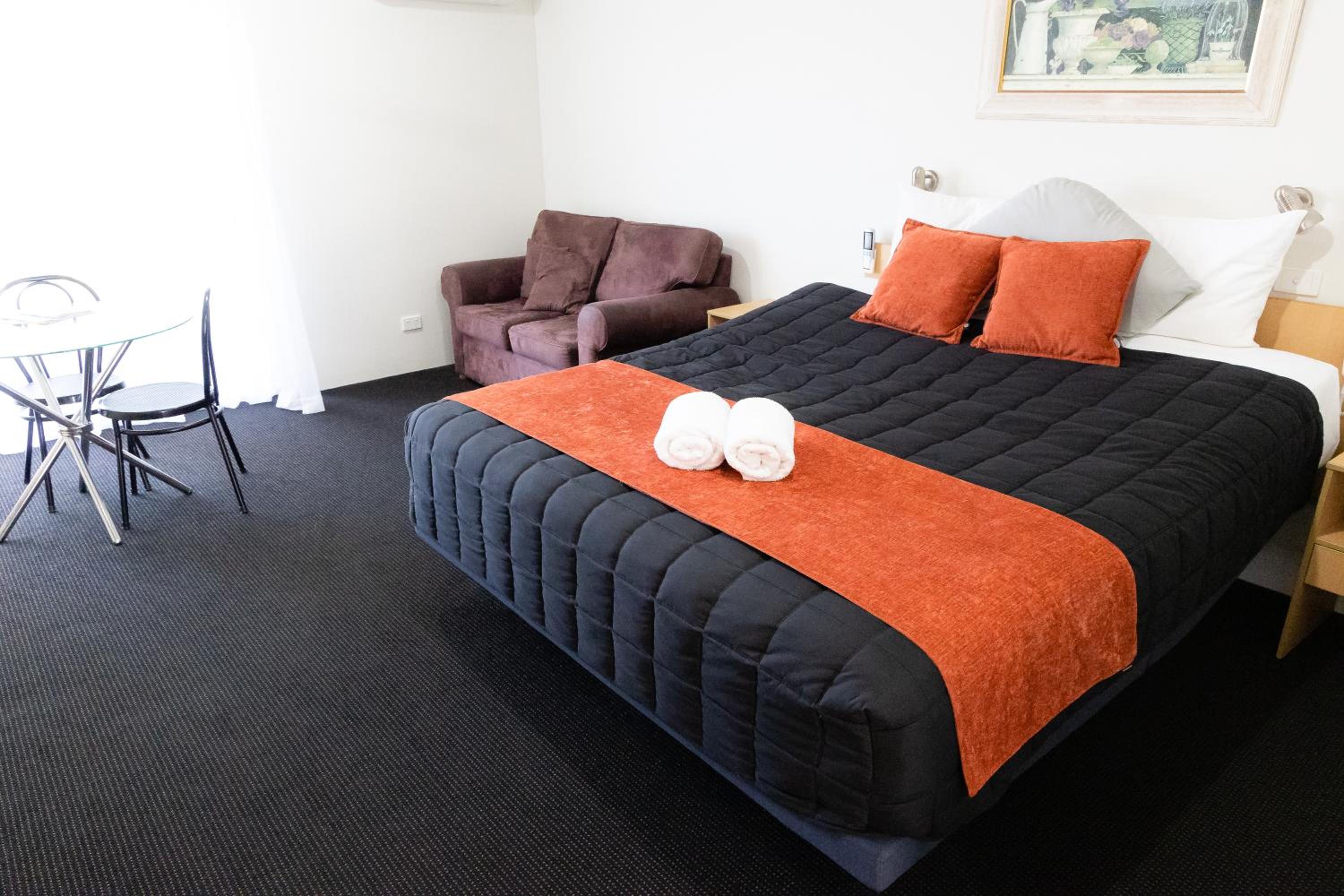 Aston Hill Motor Lodge