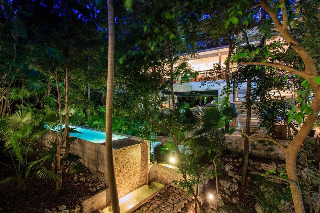 Beach Paradise Private Rooftop Jacuzzi Penthouse