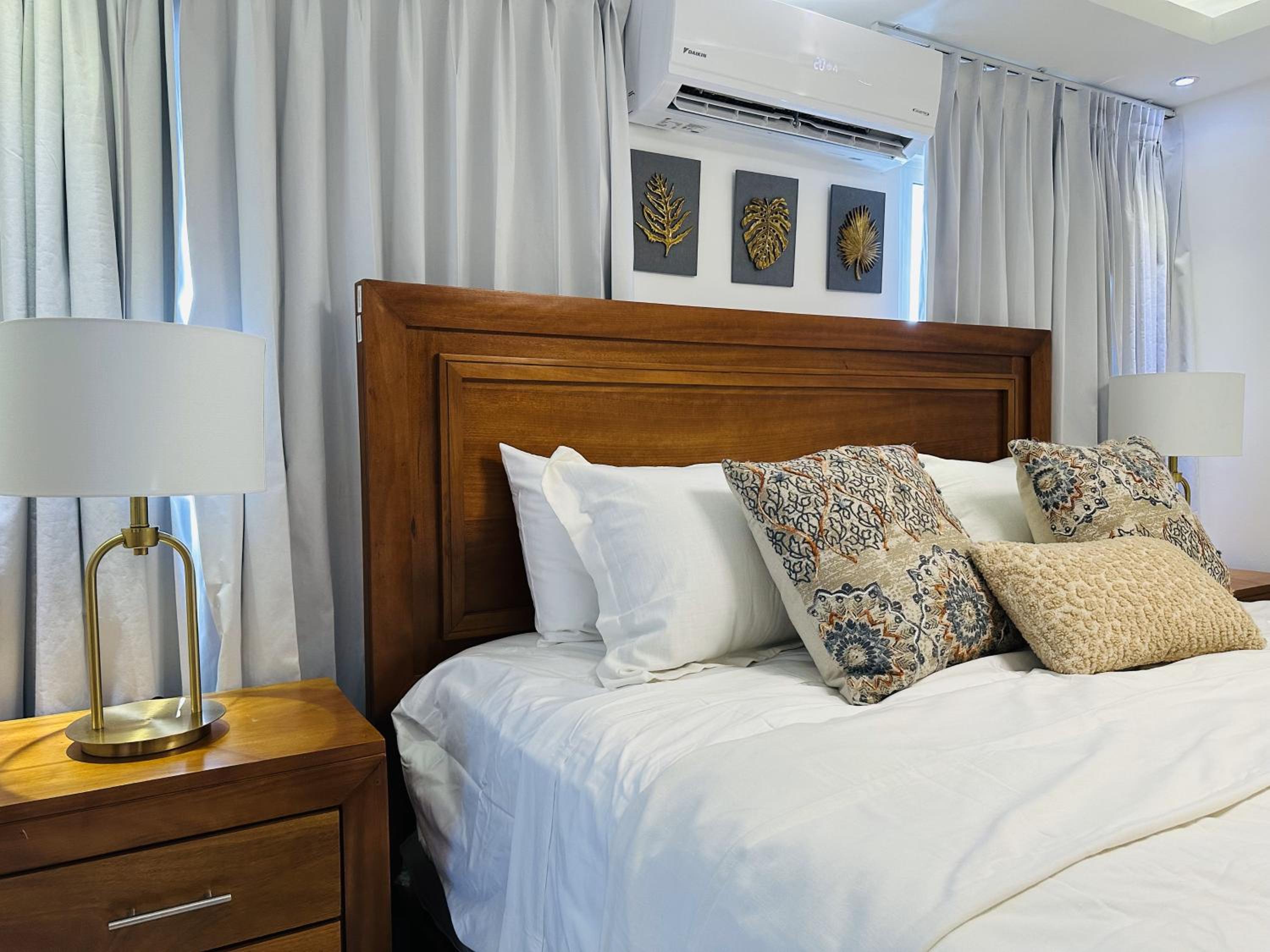 Rustic Elegance St