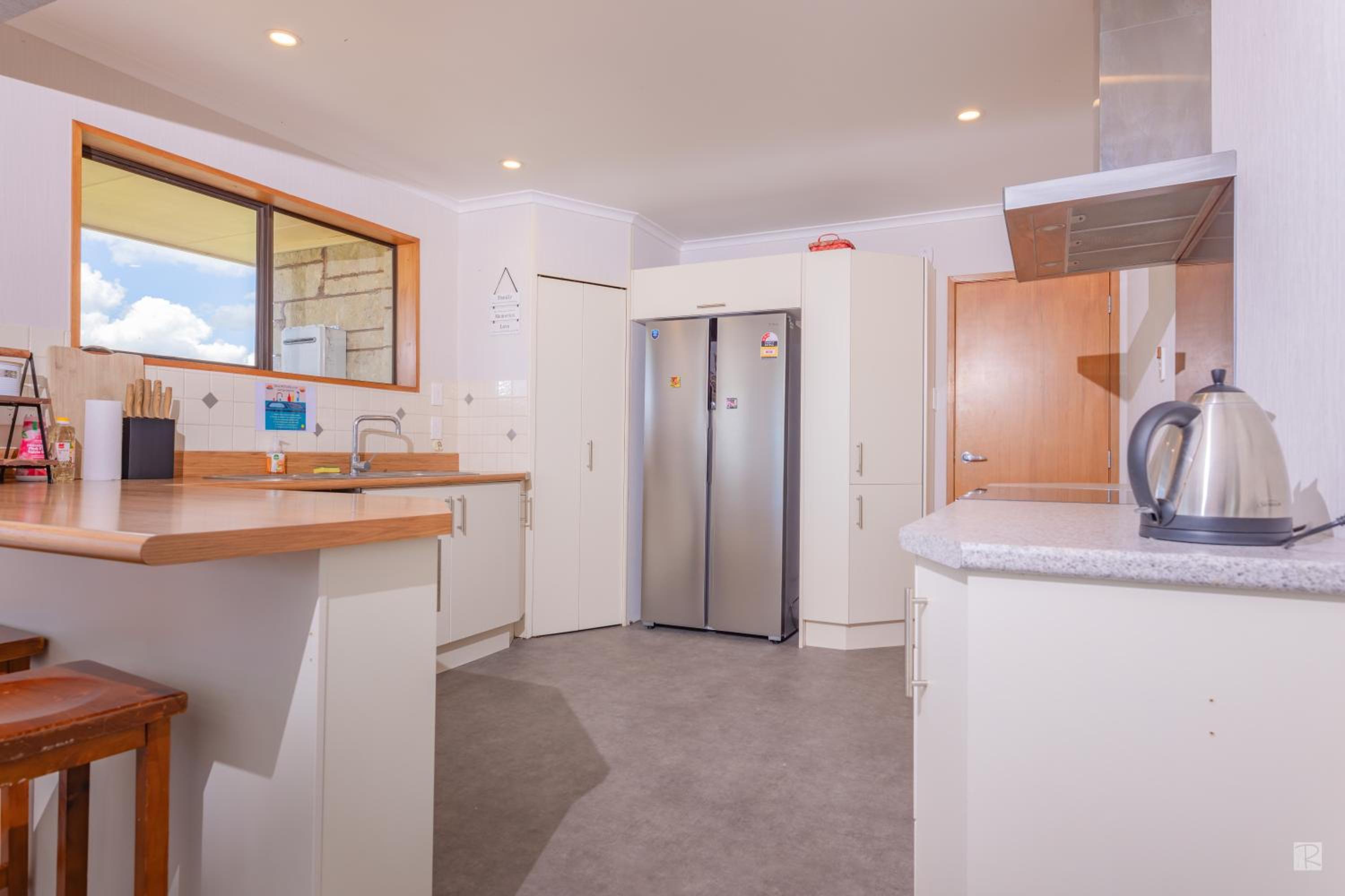 Spacious with fabulous views overlooking the city view 4