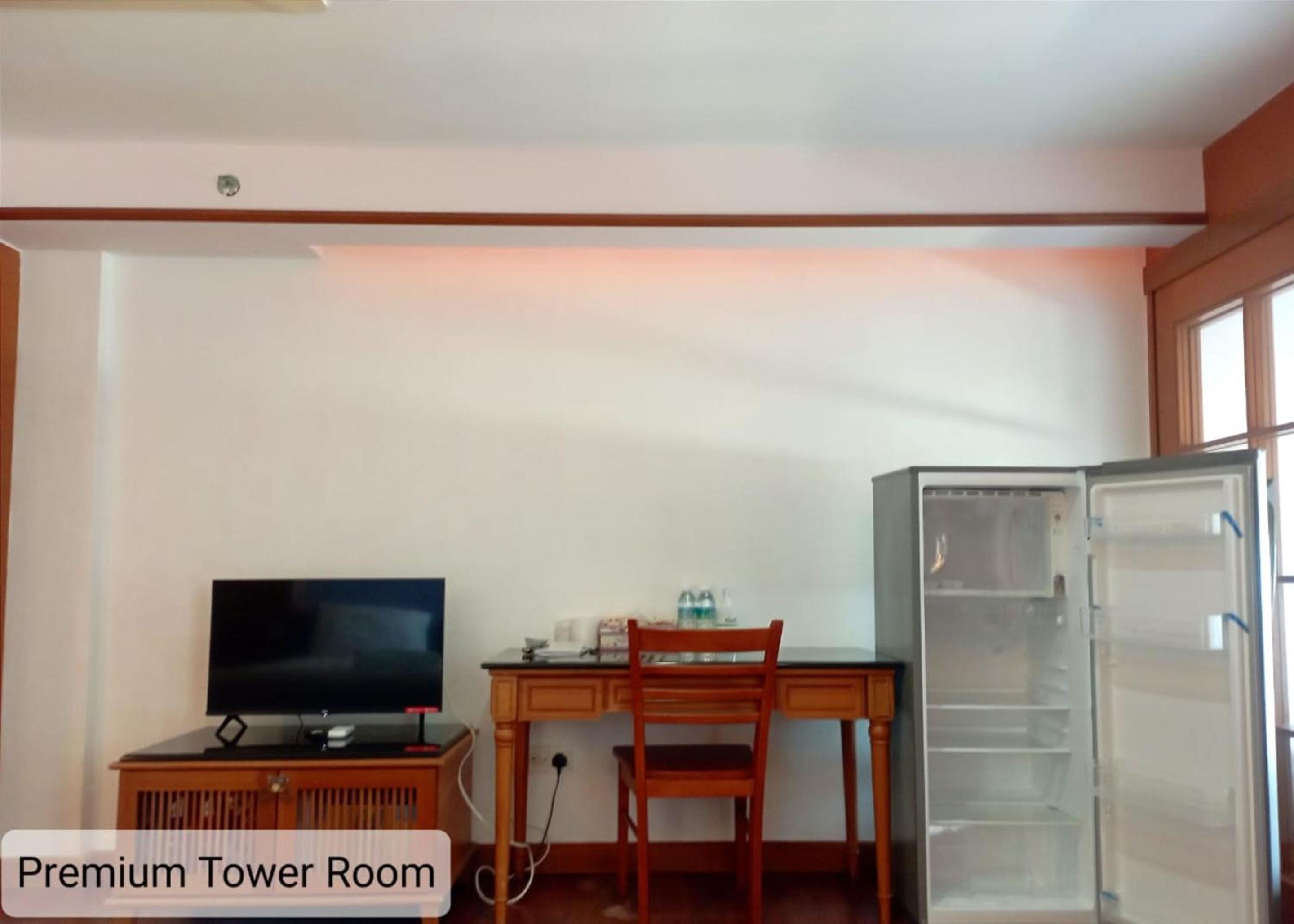 Alpine LXPD Premium Tower Room photo 5