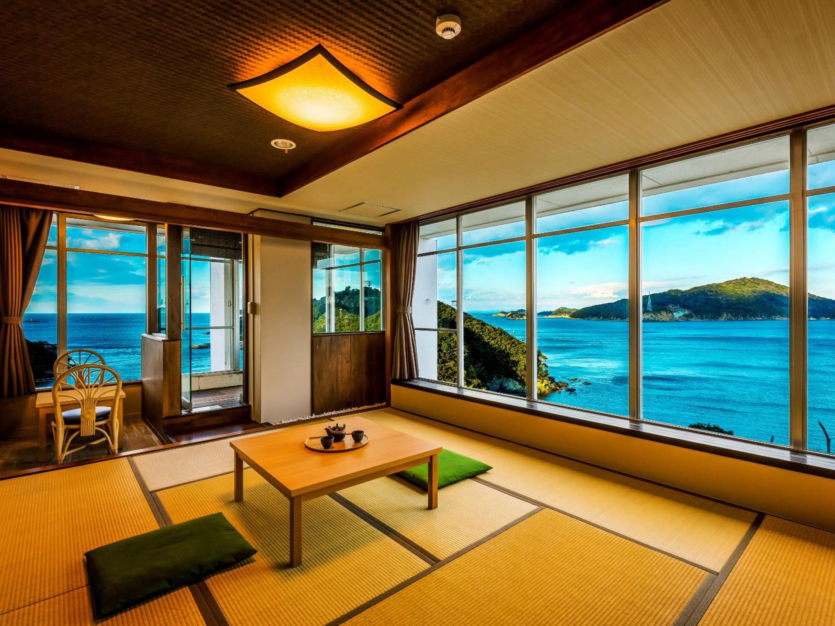 Ooedo Onsen Monogatari Premium Toba Saichoraku