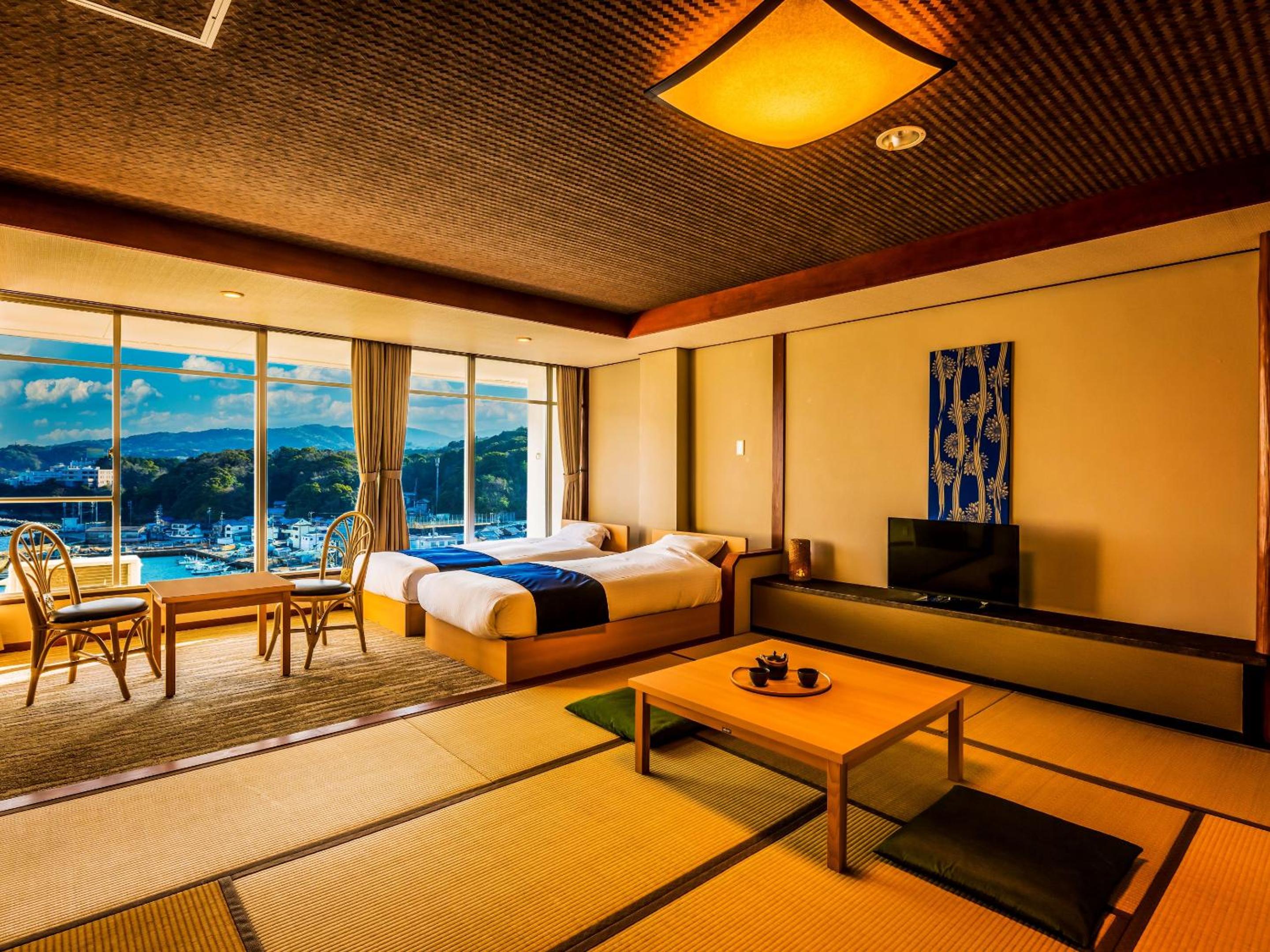 Ooedo Onsen Monogatari Premium Toba Saichoraku