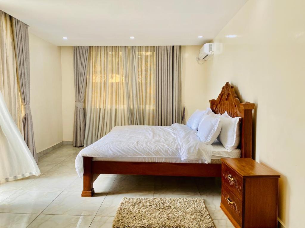 Sultana HOLIDAY HOMES