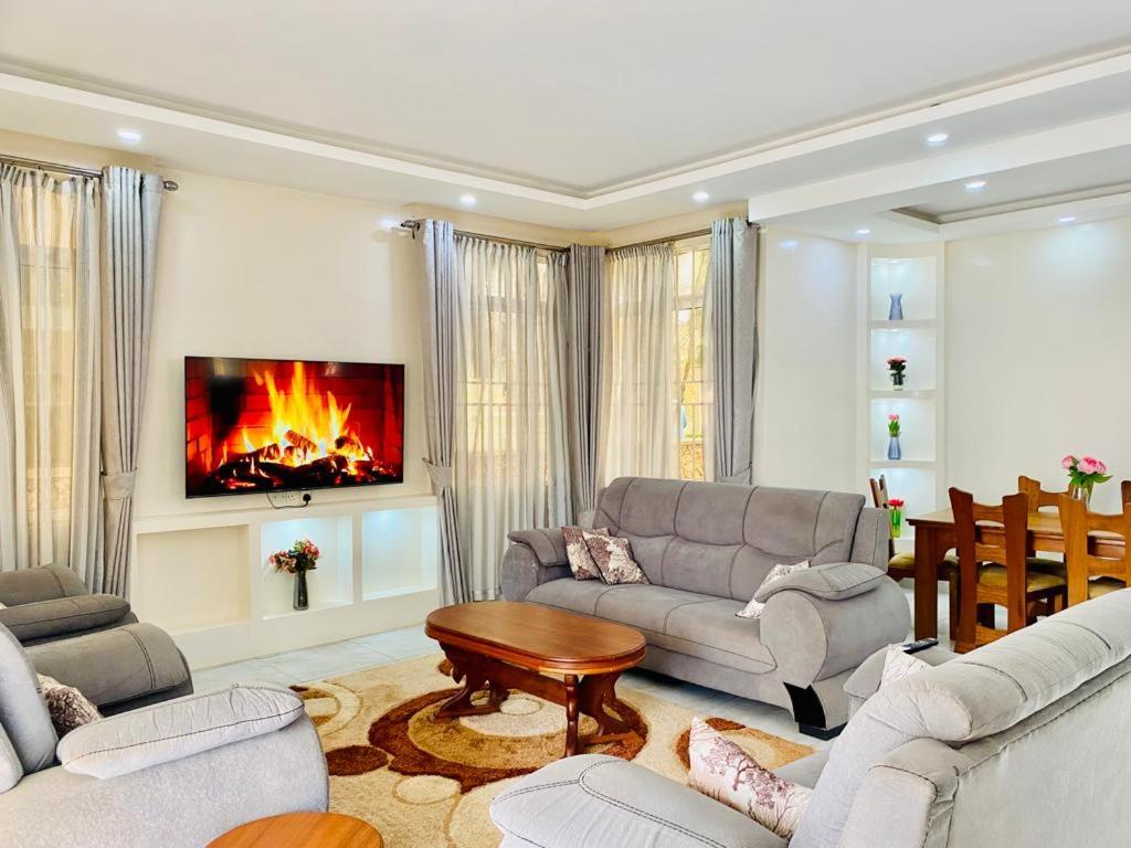 Sultana HOLIDAY HOMES