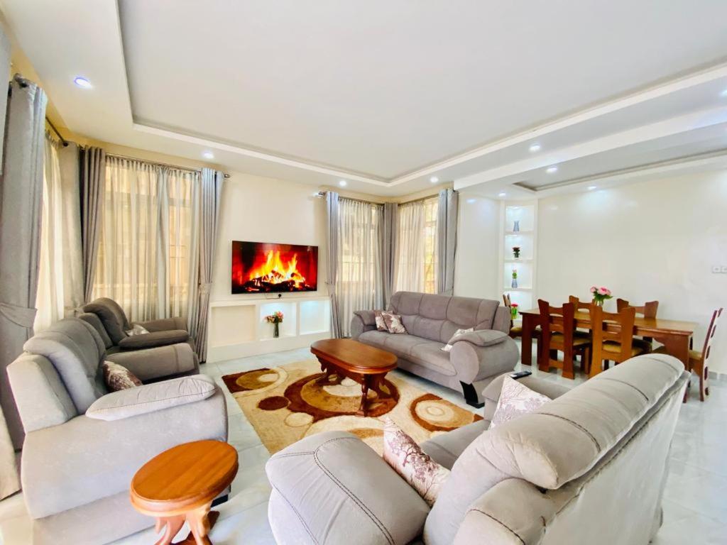 Sultana HOLIDAY HOMES