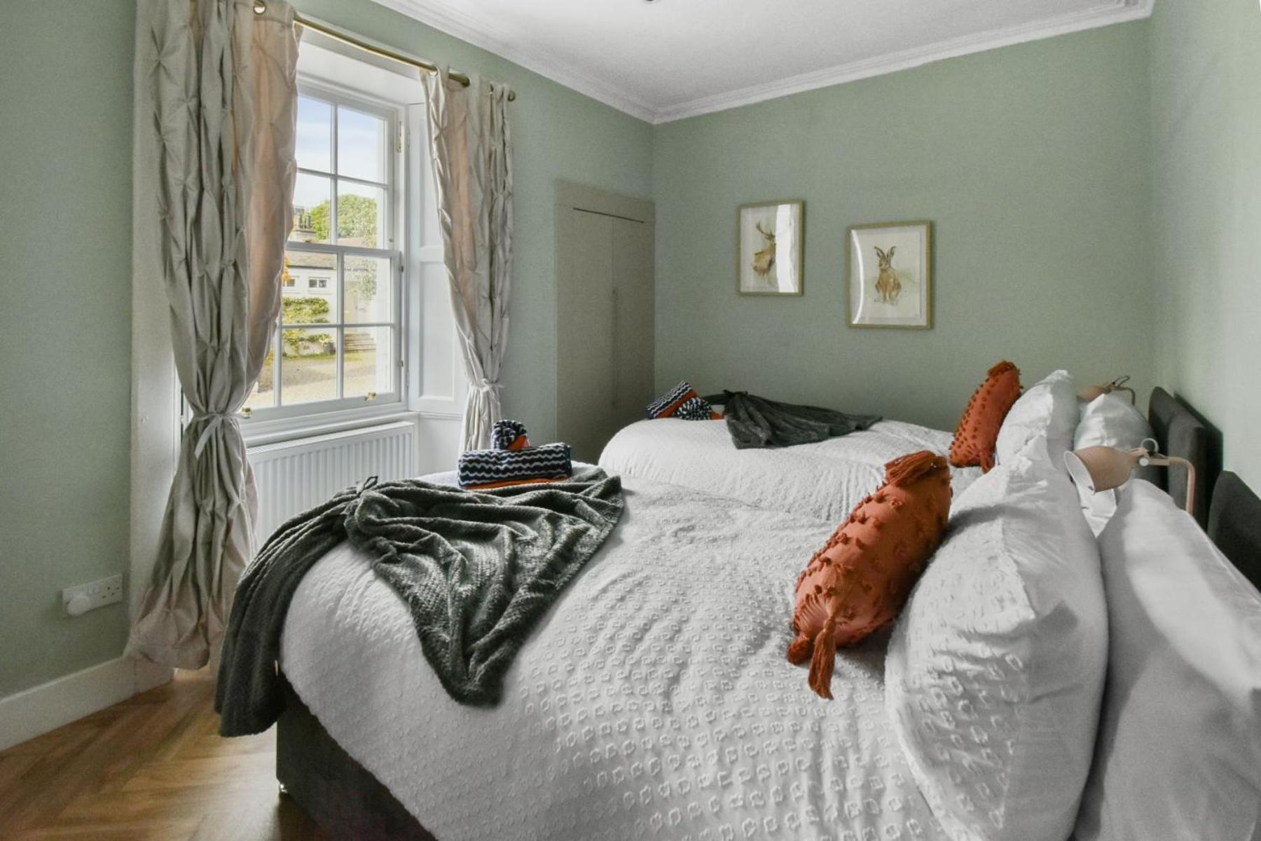 Seaside Place, Aberdour view 2