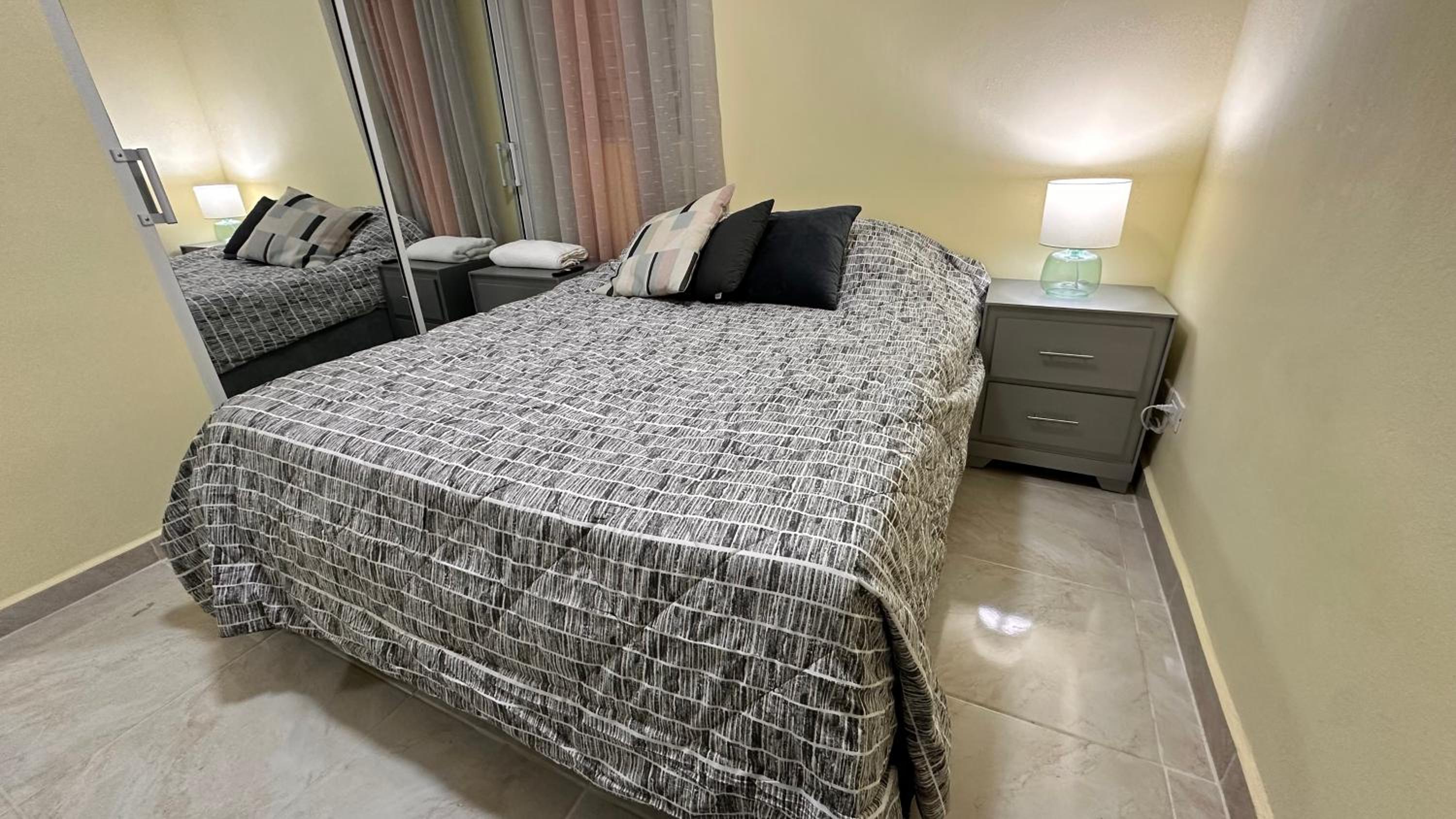 Our Cozy Home, Wi-Fi, AC, Parking, Near Beaches and Attractions in quiet area view 2