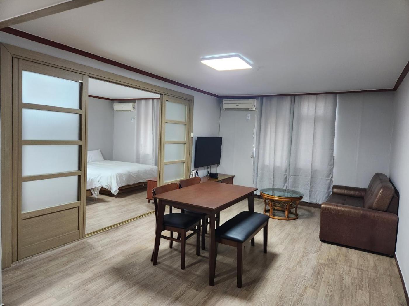 Sorak Y Hostel