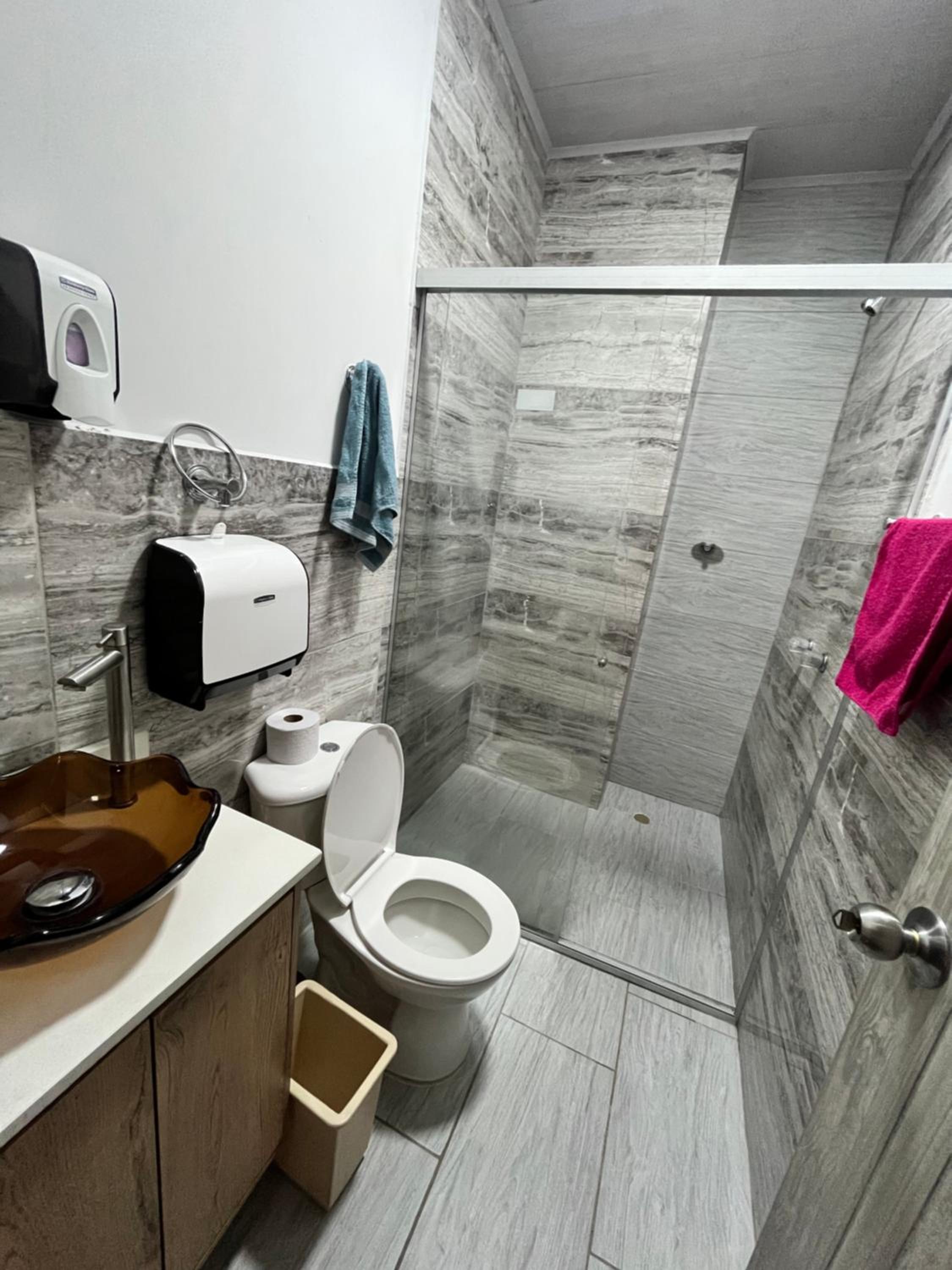 Moderno y cómodo apartamento 201