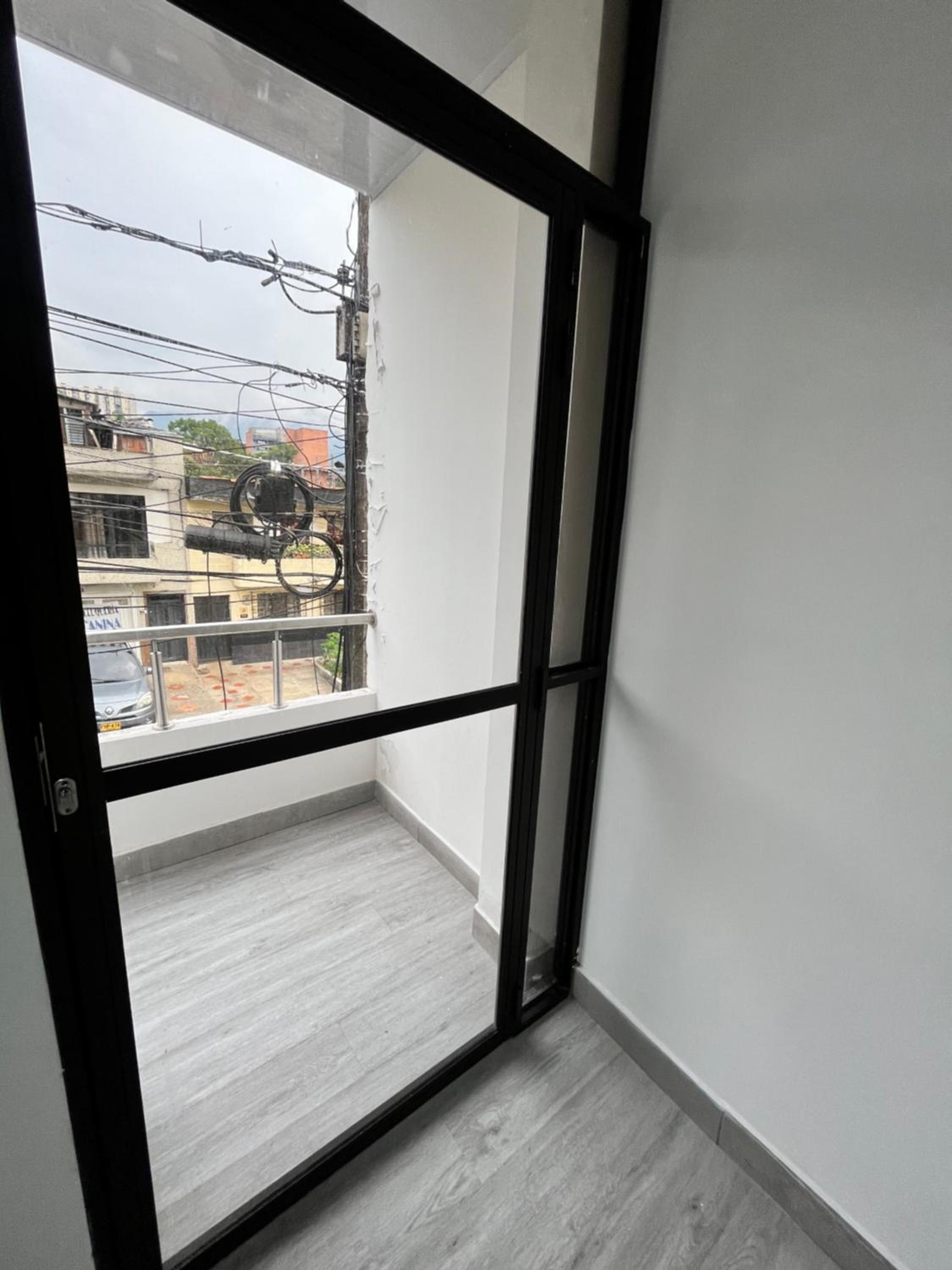 Moderno y cómodo apartamento 201