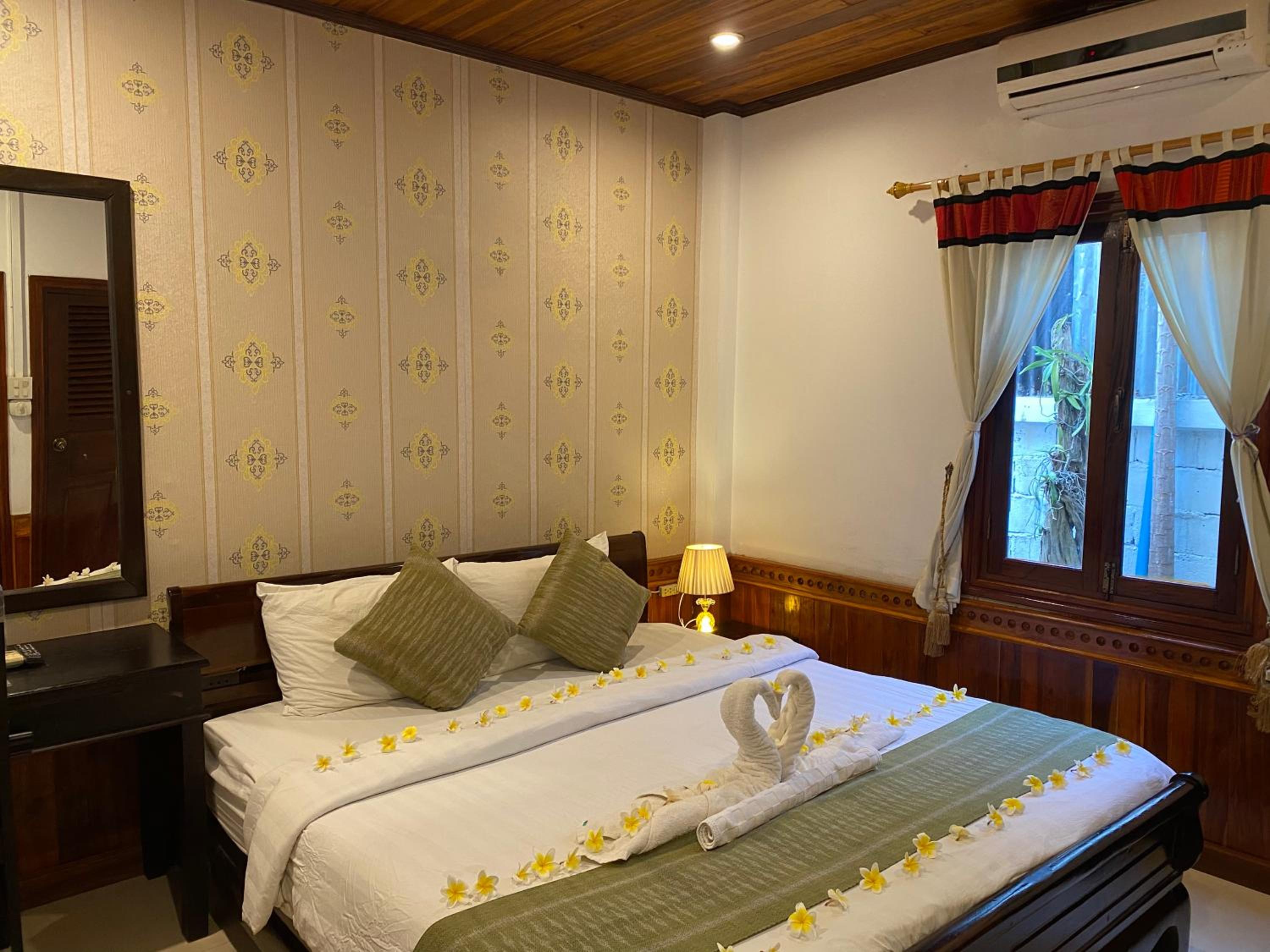 Golden Lotus Place