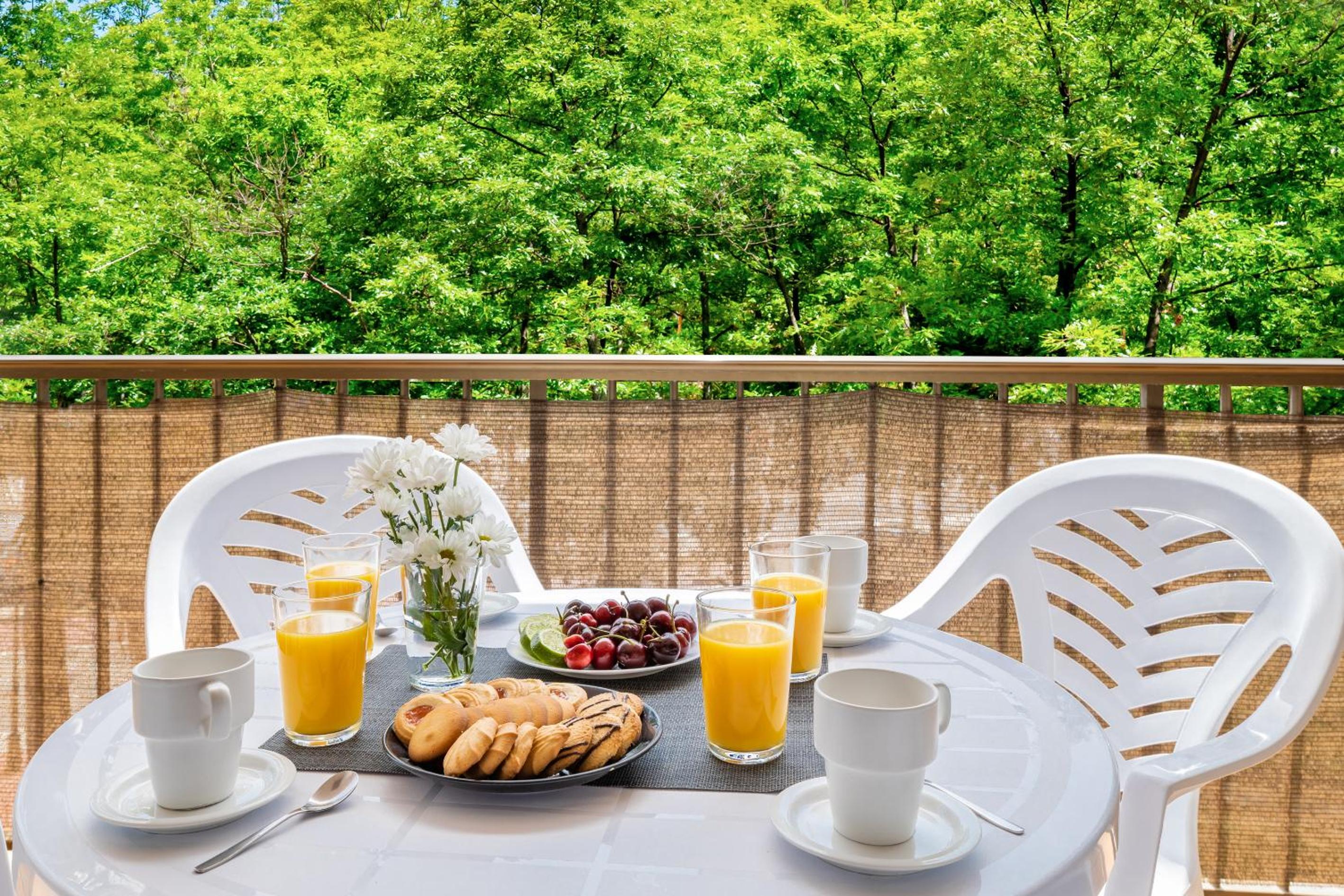 balance & terrace