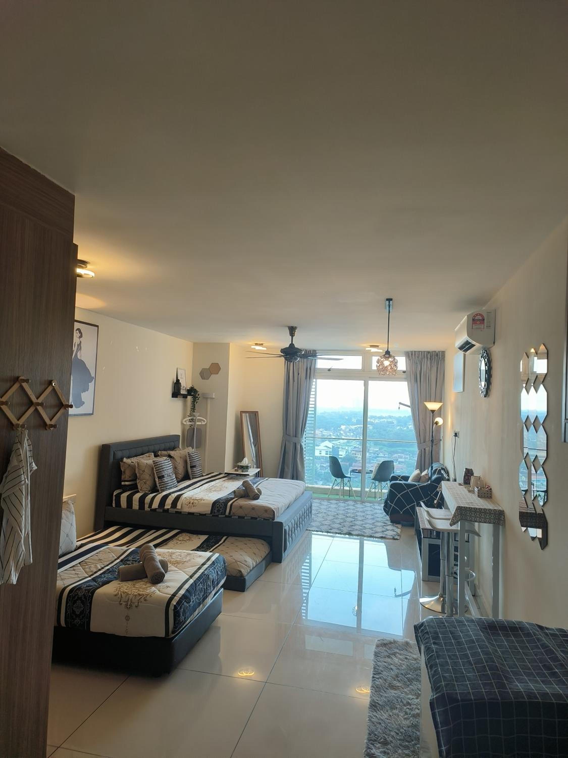 Ksl D'Esplanade Studio Apartment's 3