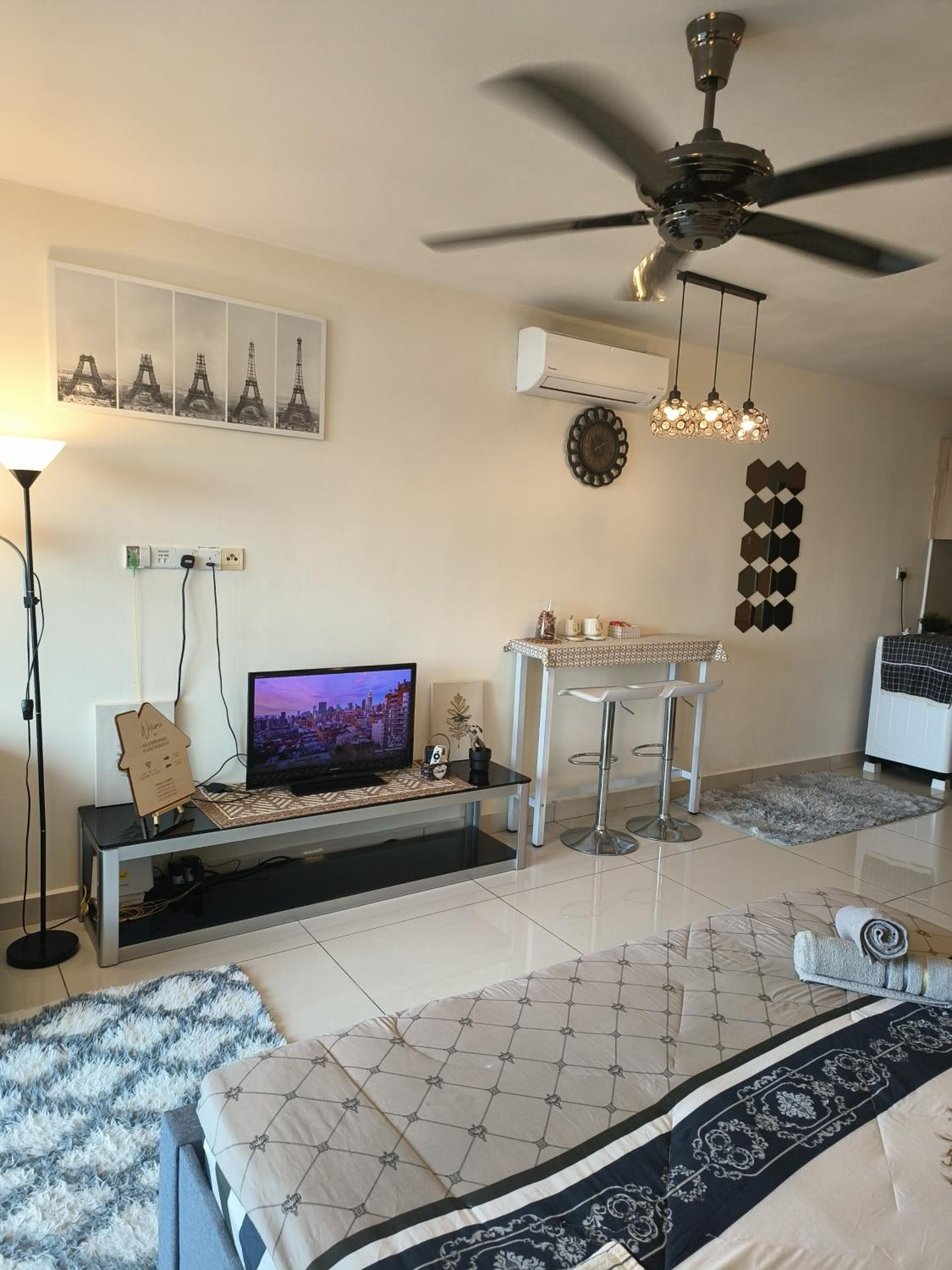 Ksl D'Esplanade Studio Apartment's 3