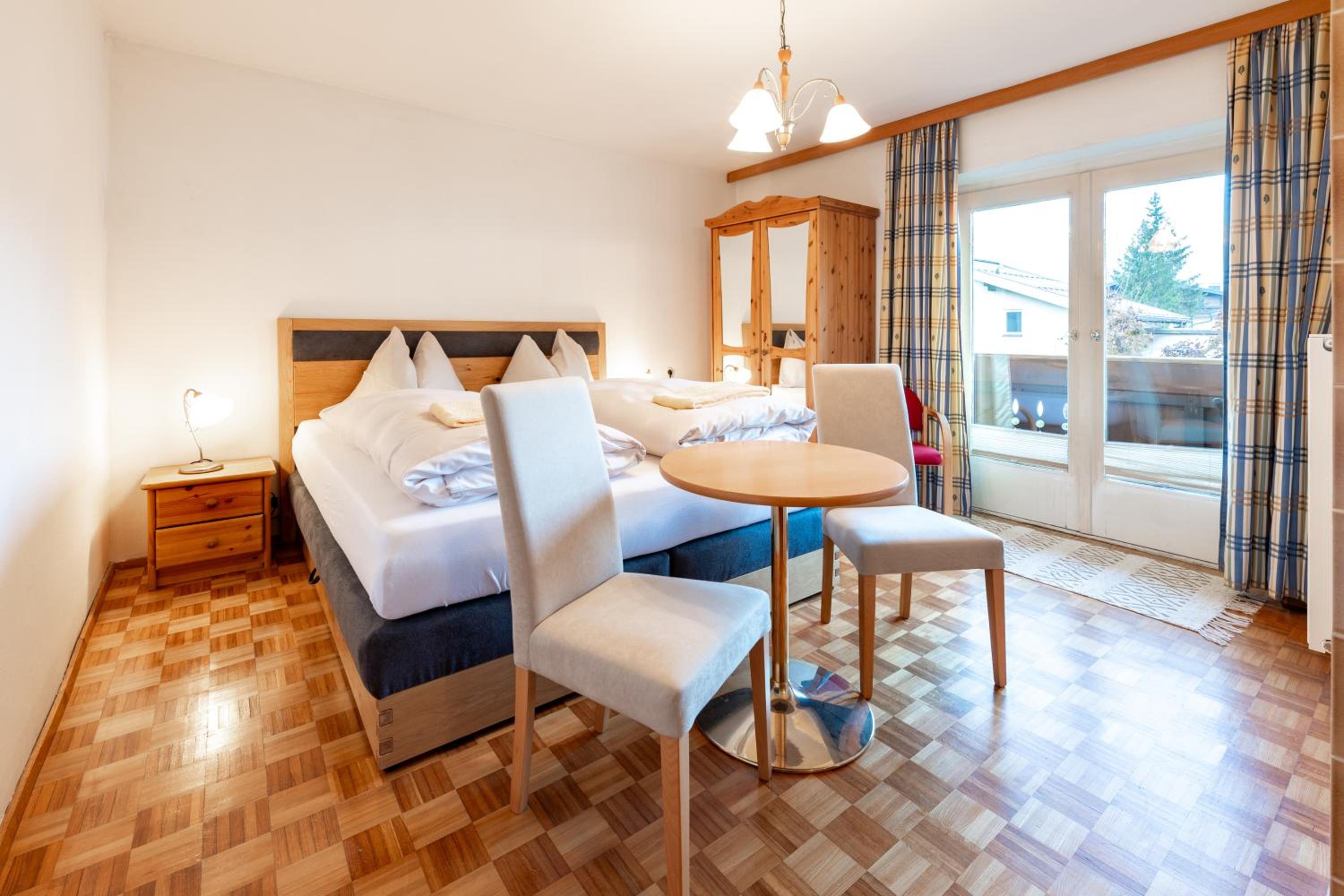 Chalet Frieda by Via Montes