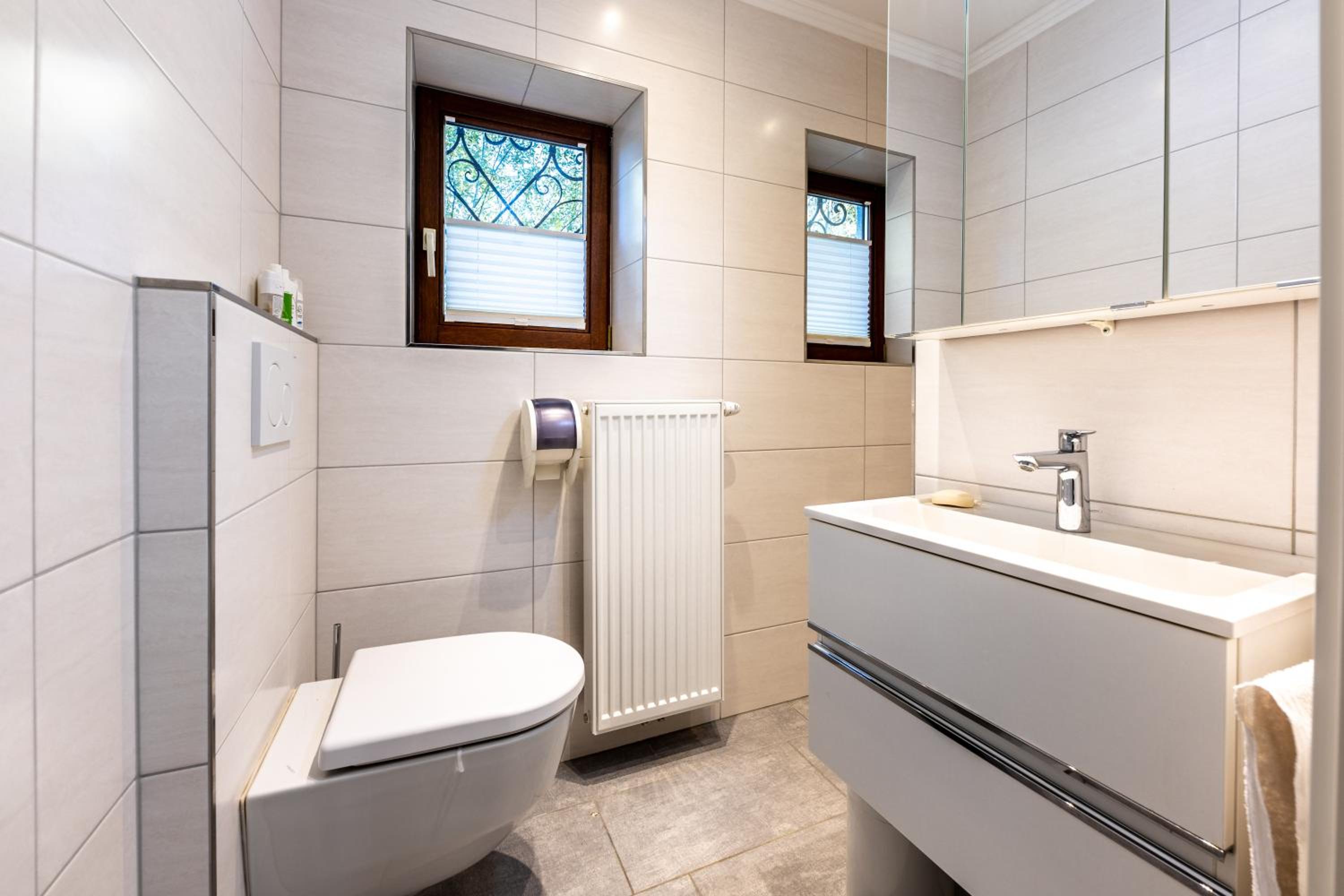Chalet Frieda by Via Montes