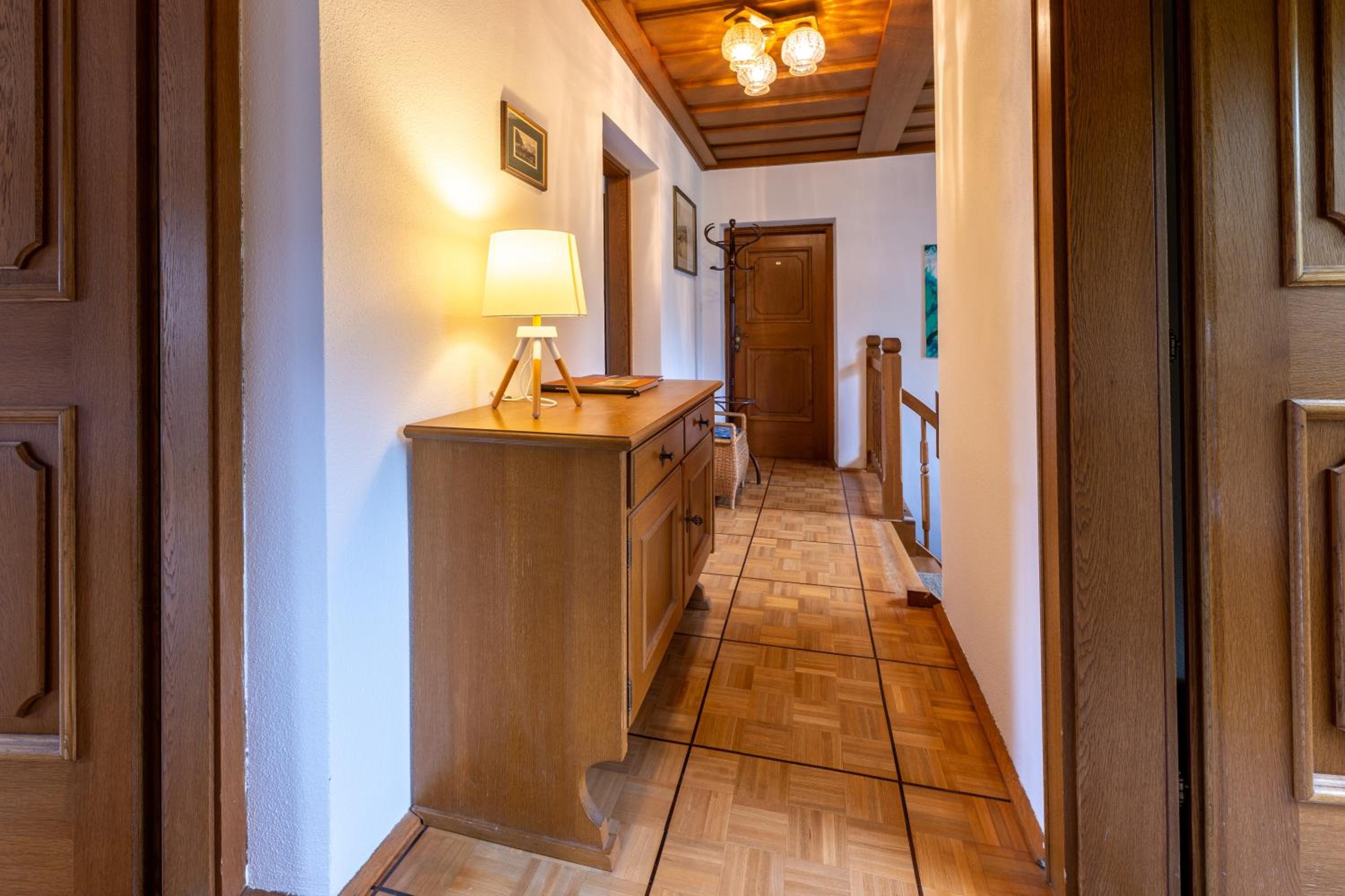 Chalet Frieda by Via Montes