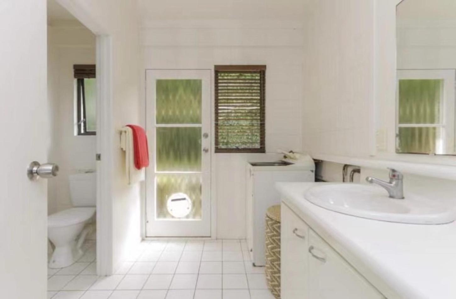 Remuera Spacious Holiday Home