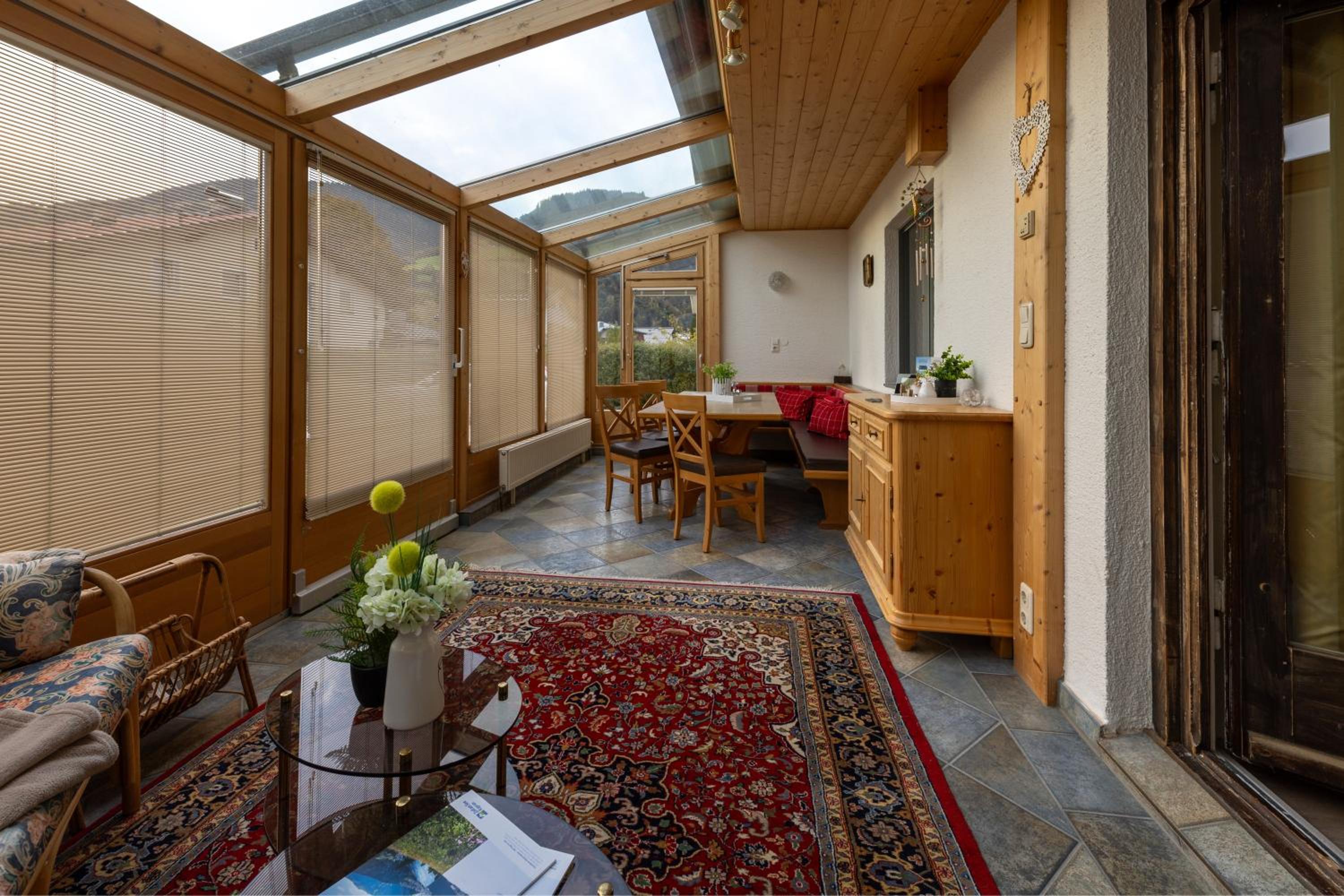 Chalet Frieda by Via Montes