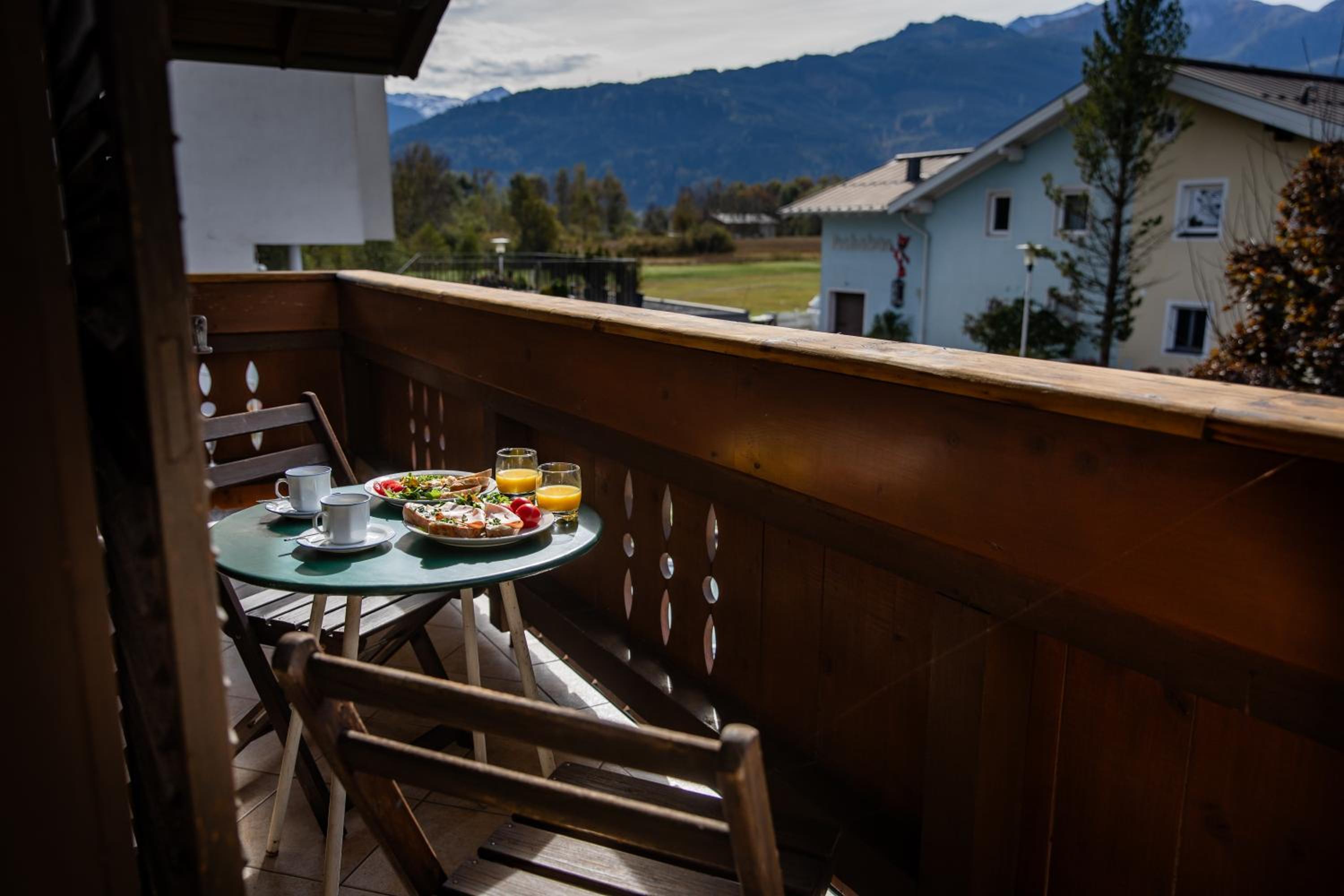 Chalet Frieda by Via Montes