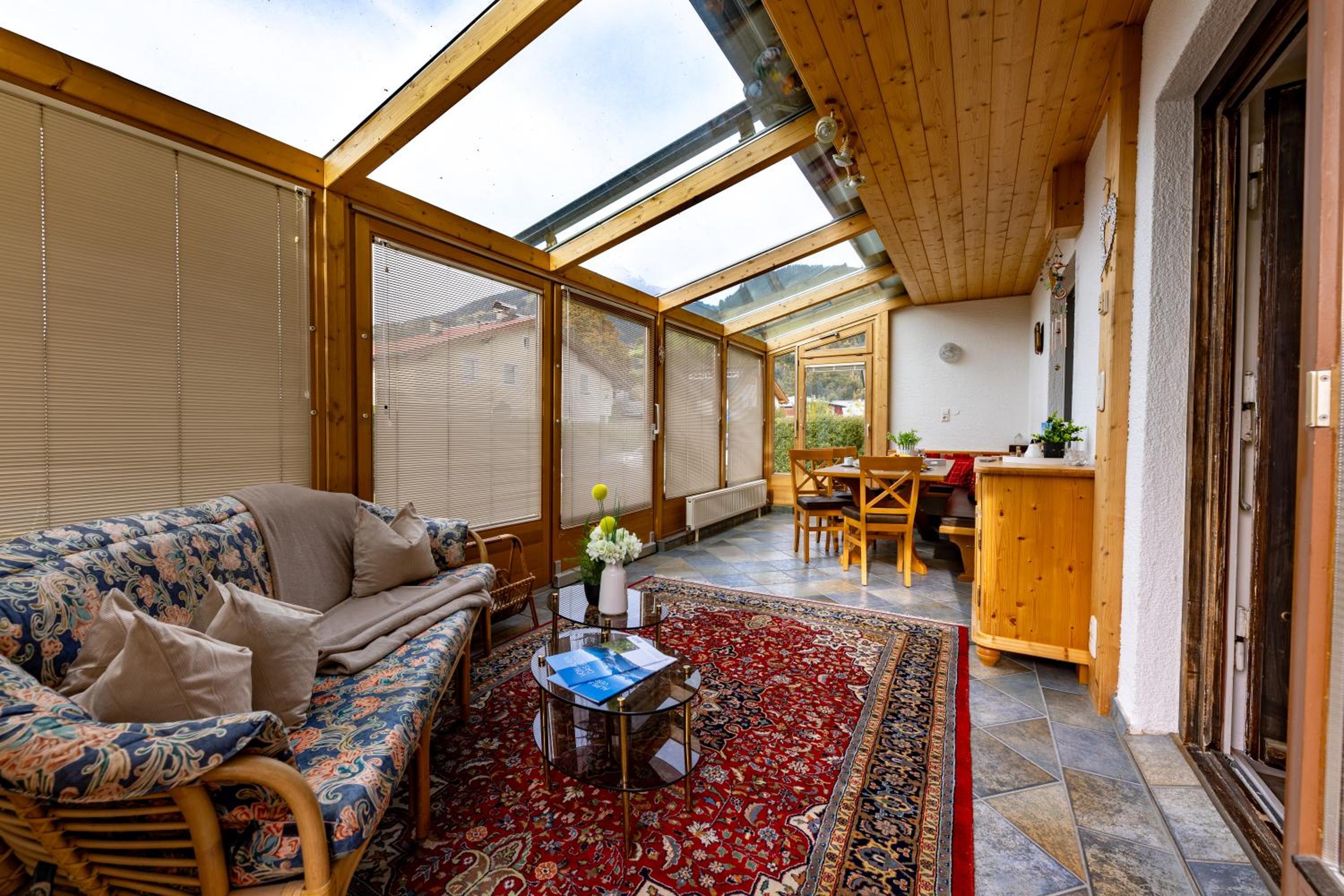 Chalet Frieda by Via Montes