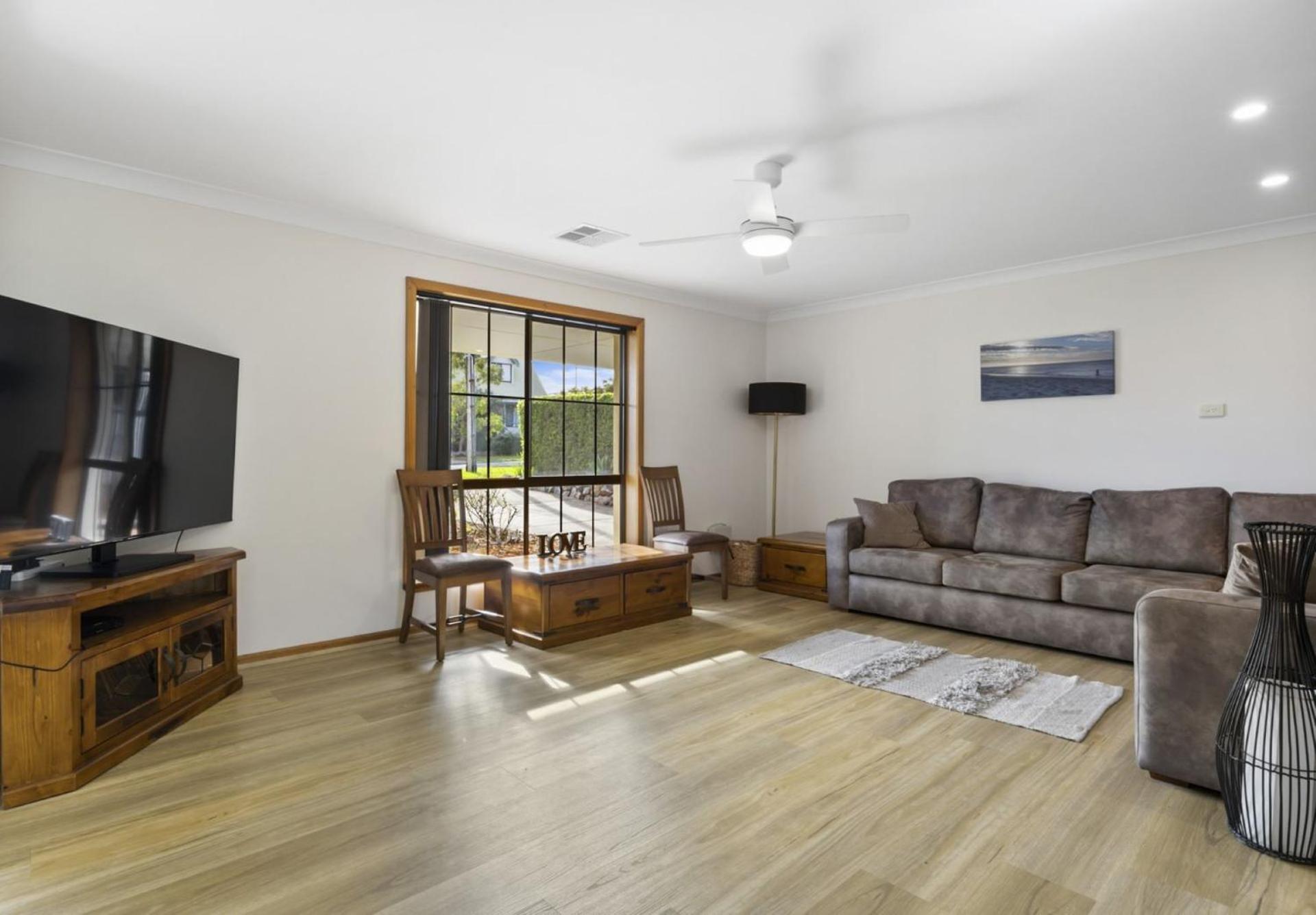 Sea Whisper - 6 Guinea Place