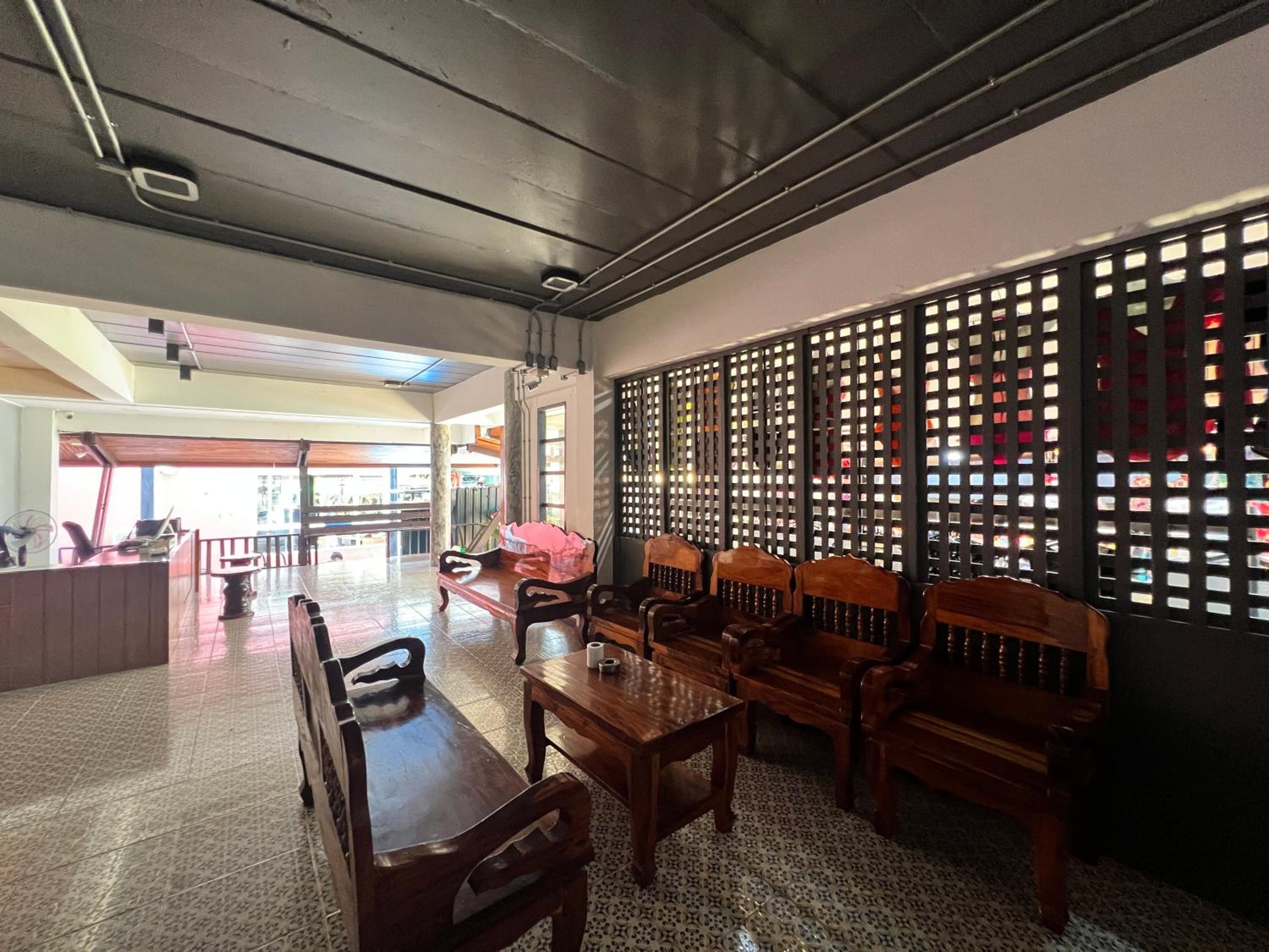 Phi Phi Inn