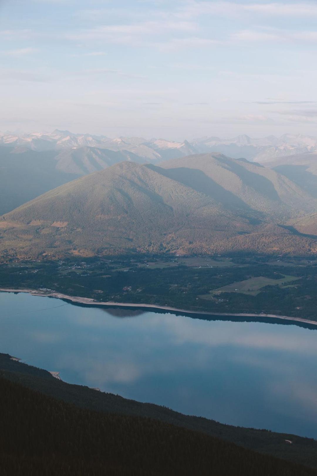The Kootenay Lake House - A Private Luxury Retreat