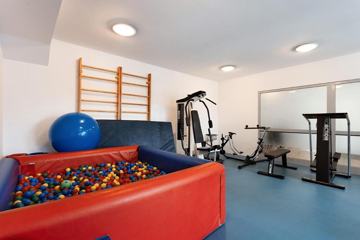 children's play area