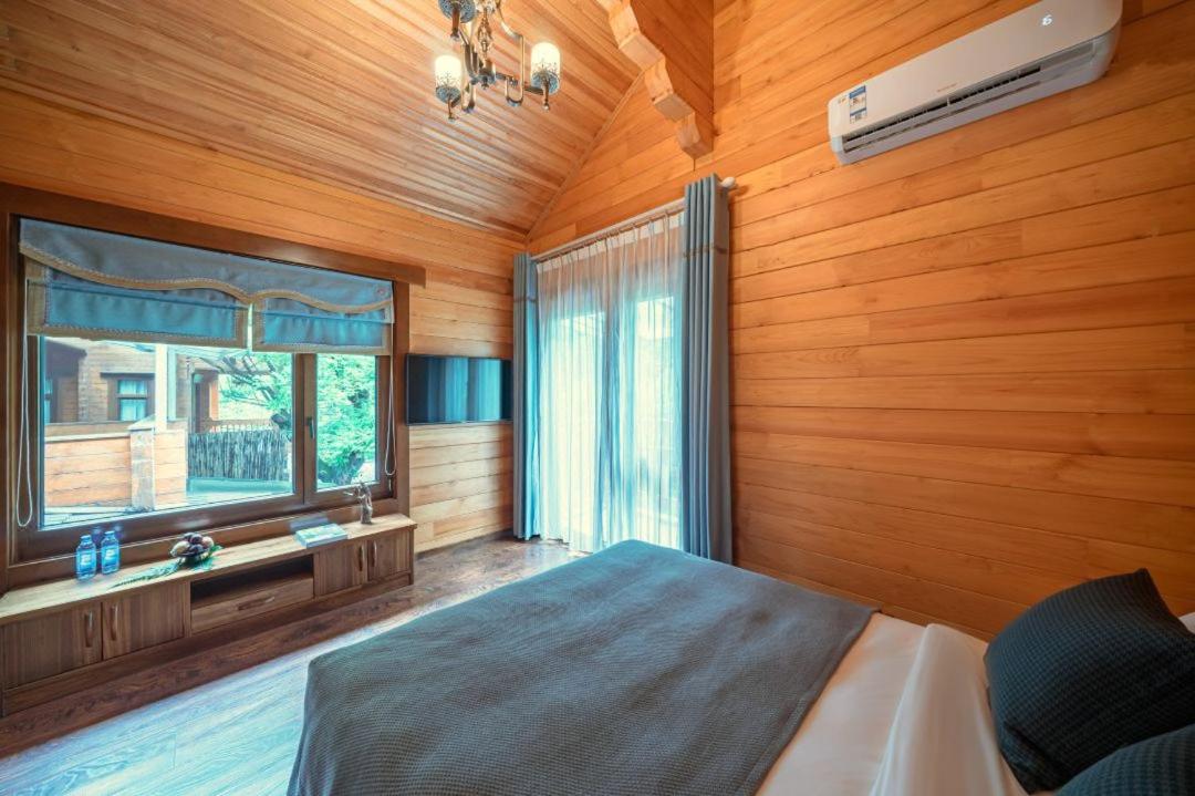 Homestead Hideaway