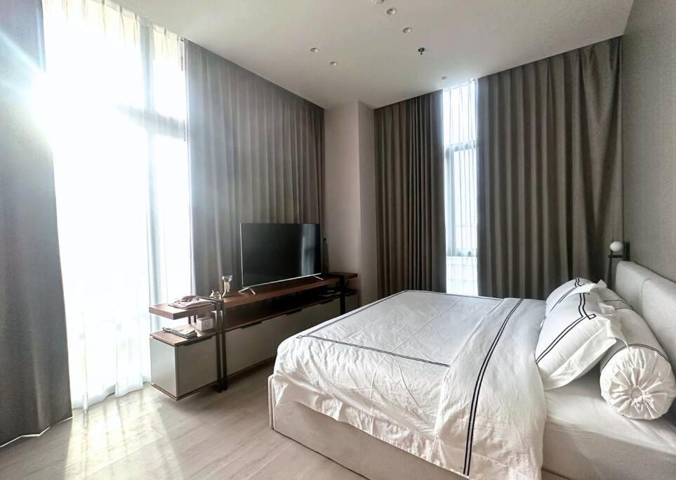 NEW Charming 2BR Apartment in Central Jakarta