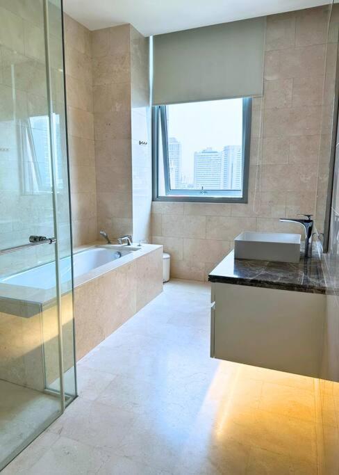 NEW Charming 2BR Apartment in Central Jakarta