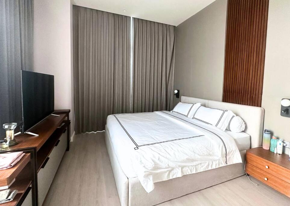 NEW Charming 2BR Apartment in Central Jakarta