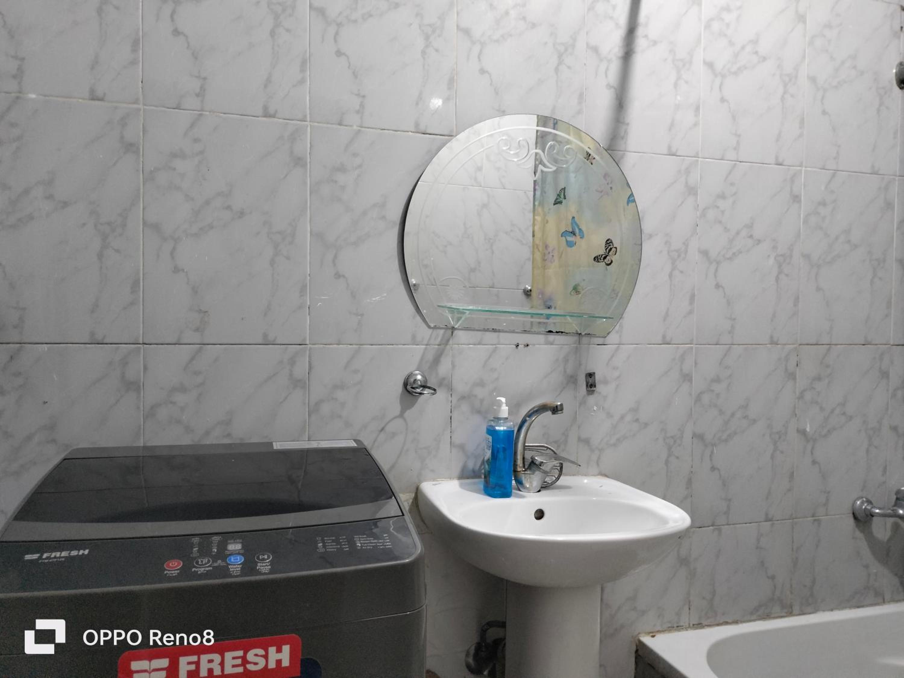 Cozy Apartment in Maadi ring road with smart TV