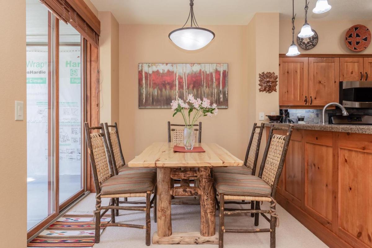 #509 Cozy Mountain Condo with Spa view 3