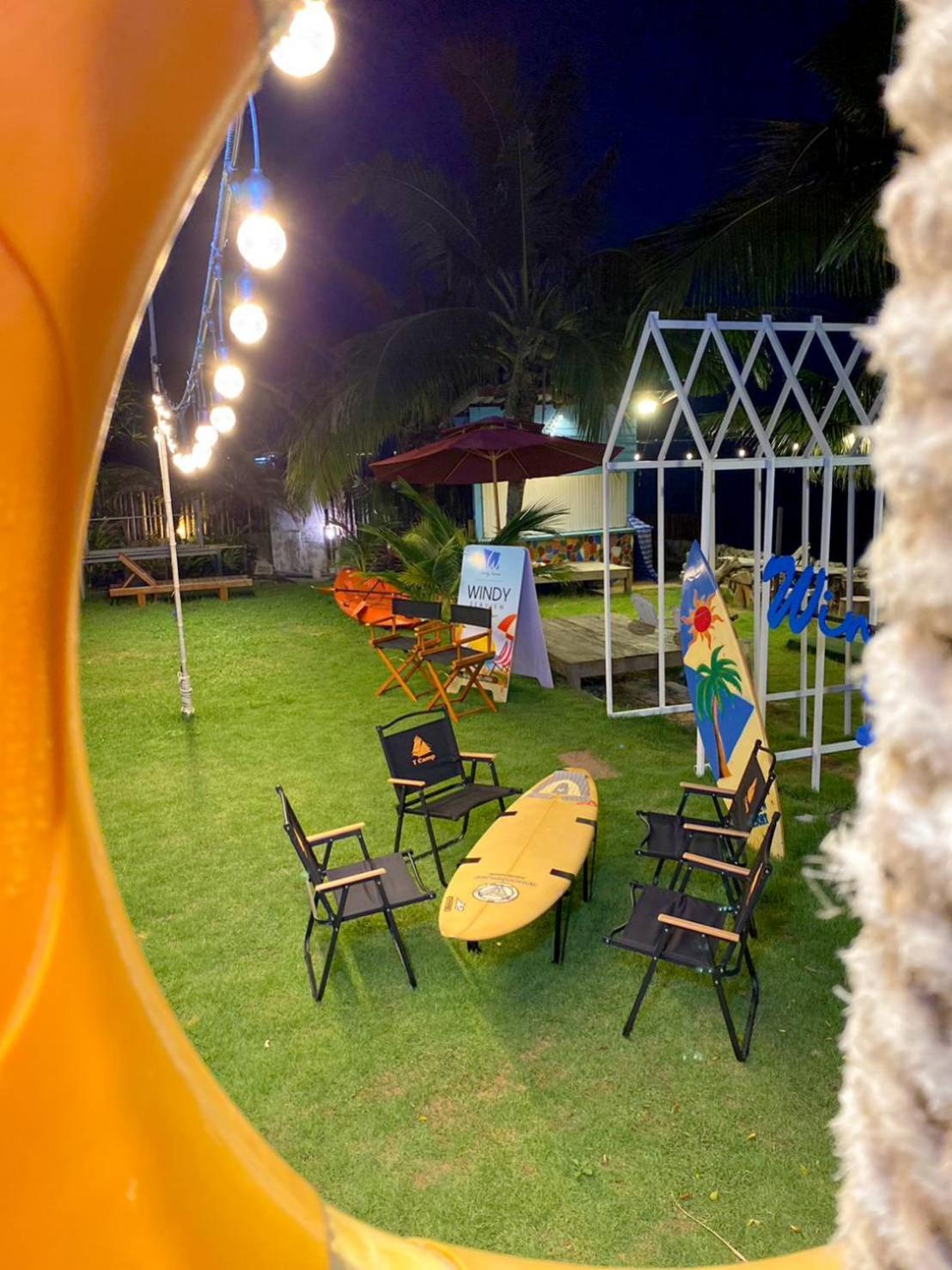 Windy Seaview Resort
