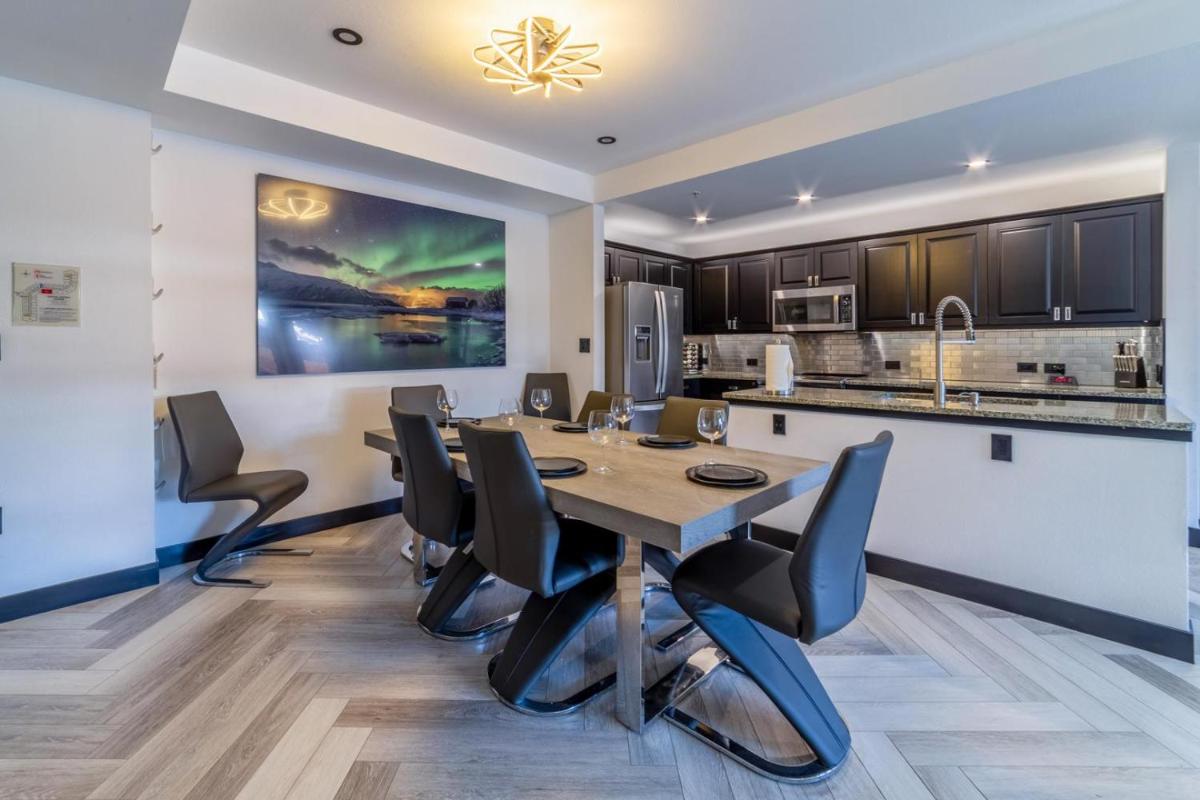 #544- Luxury Village 3BR - Spa, Pool, & Walk to Gondola view 4