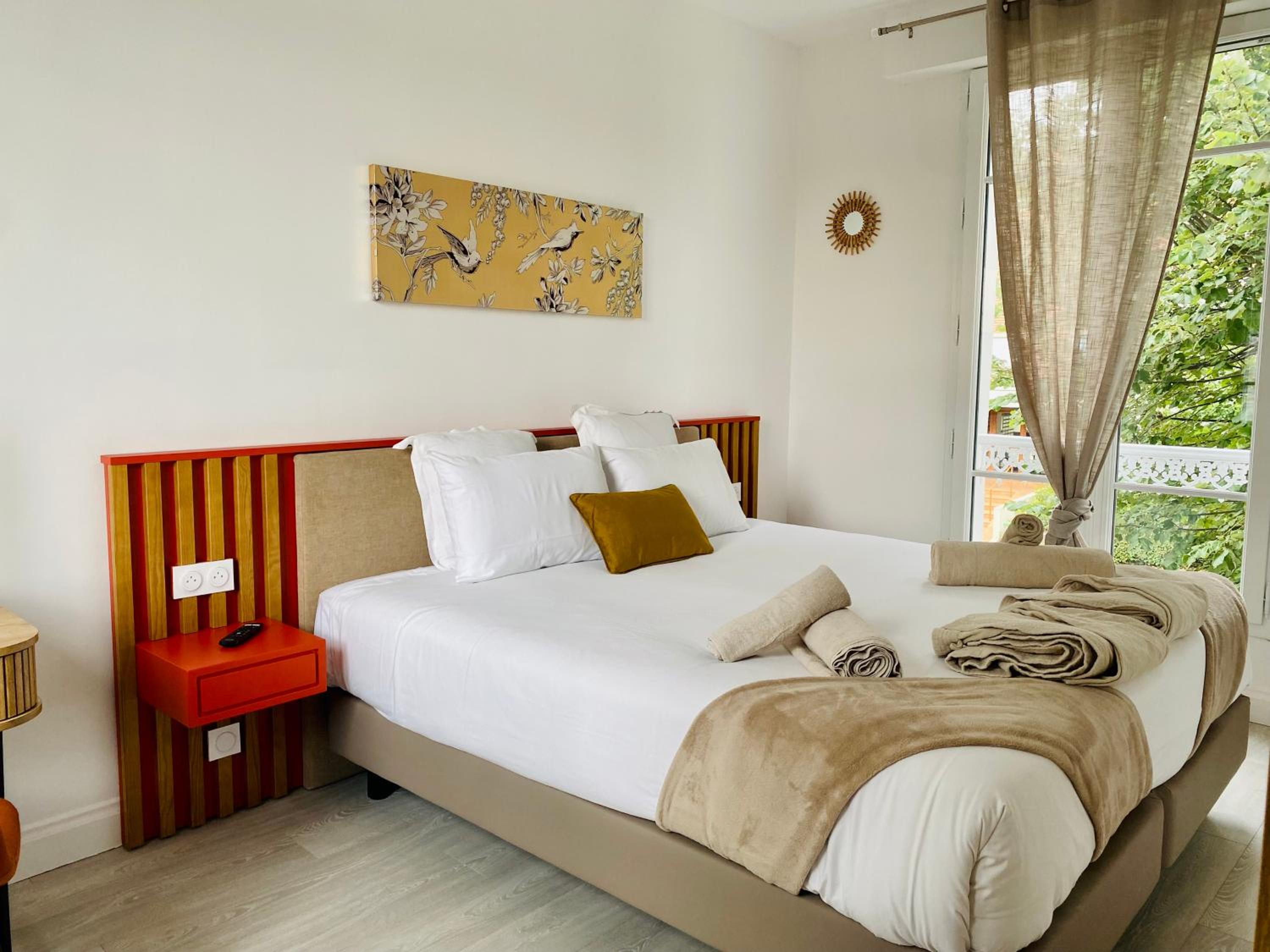 Cabourg Vacations - Le Castel Cabourg hotel  SPA- Restaurant La Calypso - Property Image 8
