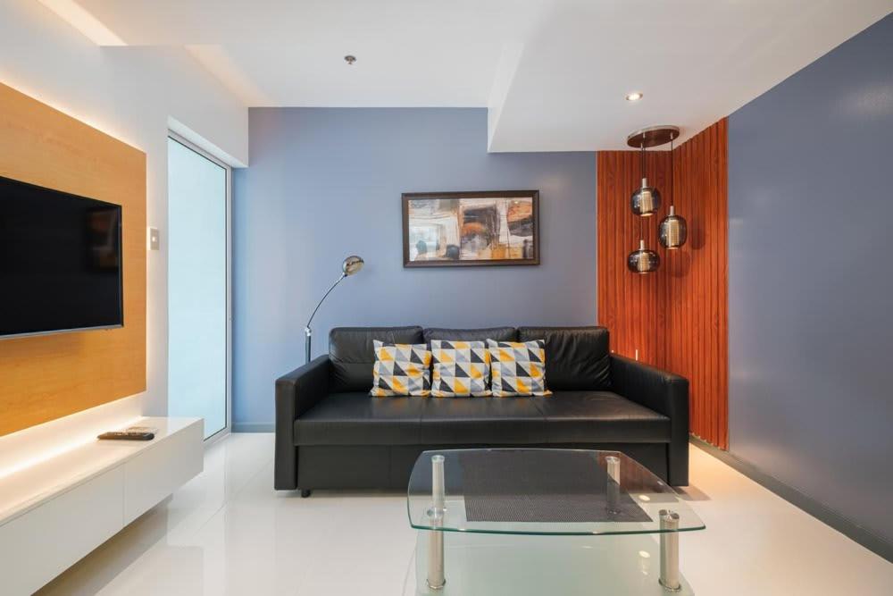 O&O Group - Dreamy 2BR in Azure w Mesmerizing View view 3